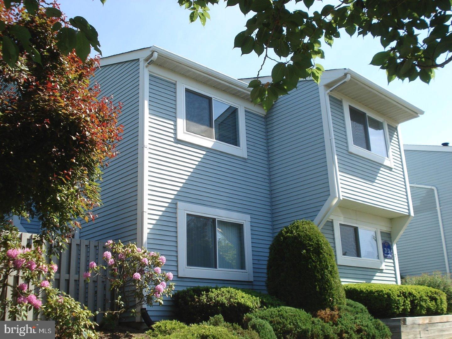 EAGLE RIDGE - Residential Lease
