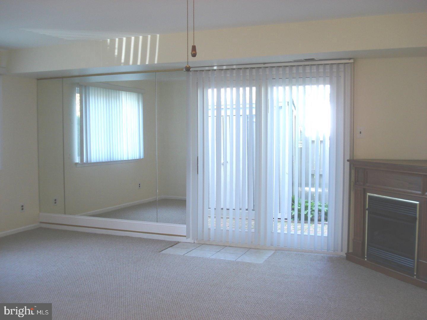 EAGLE RIDGE - Residential Lease