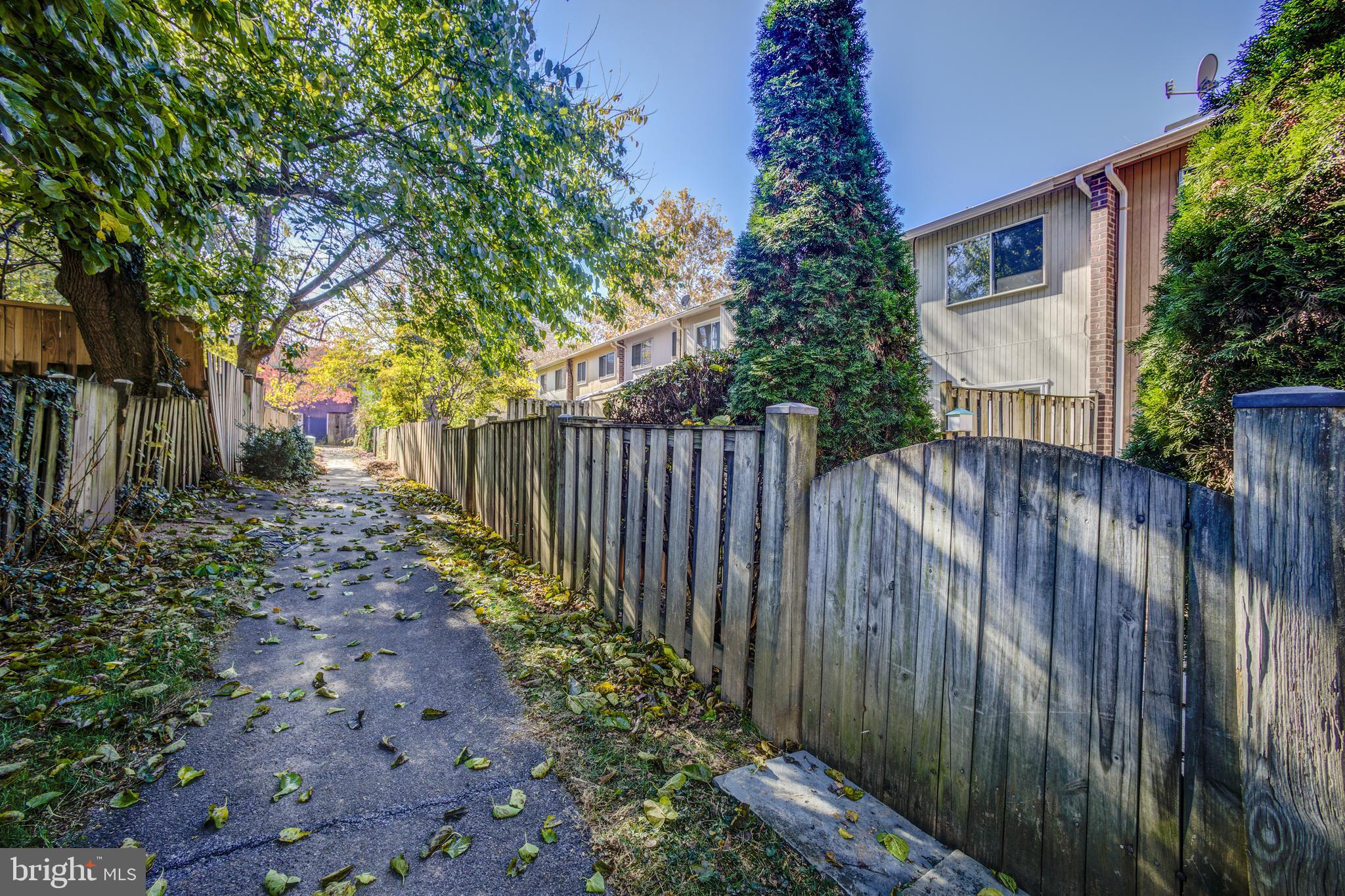 MARYLAND PLACE - Residential