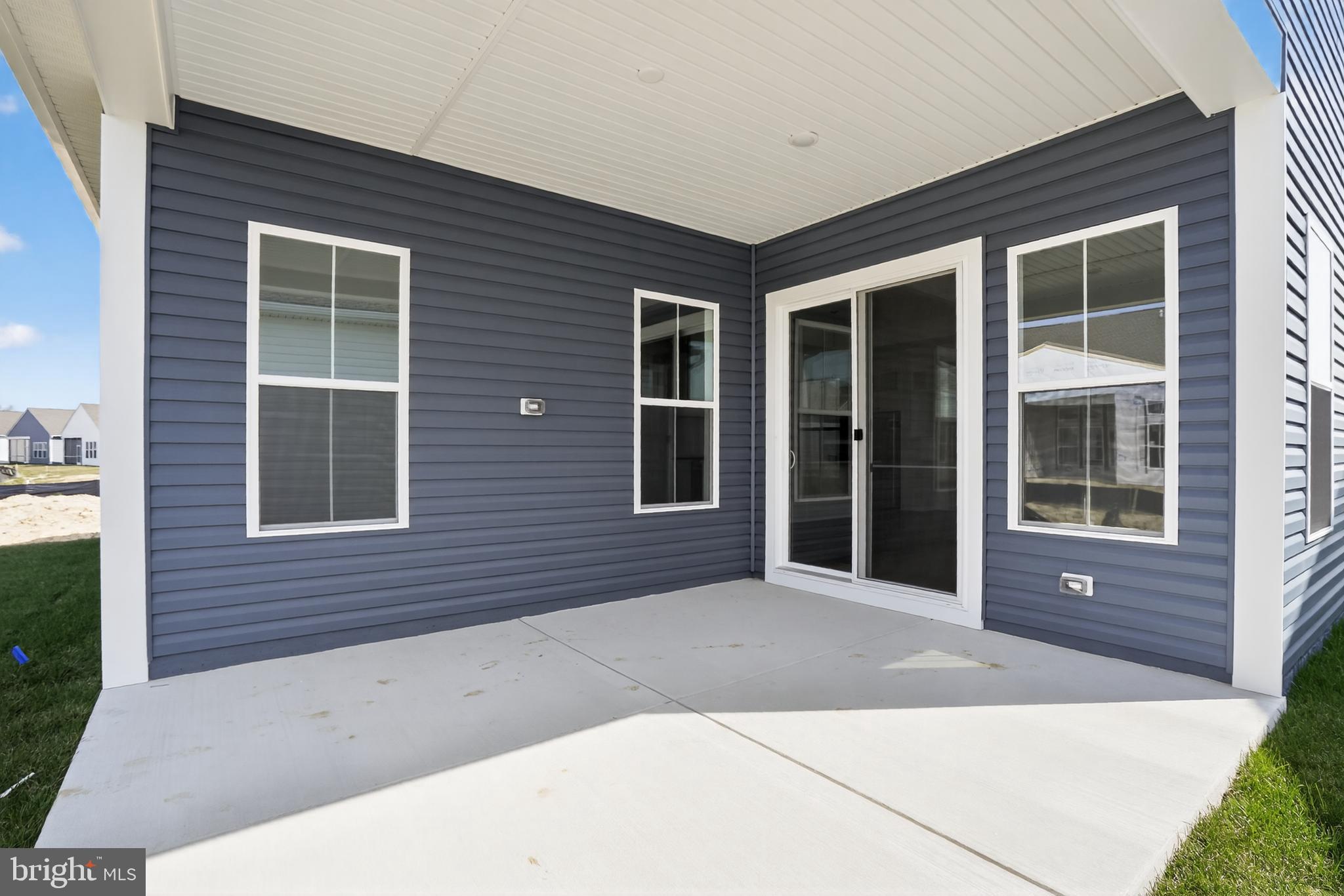 FOUR SEASONS AT KENT ISLAND - Residential
