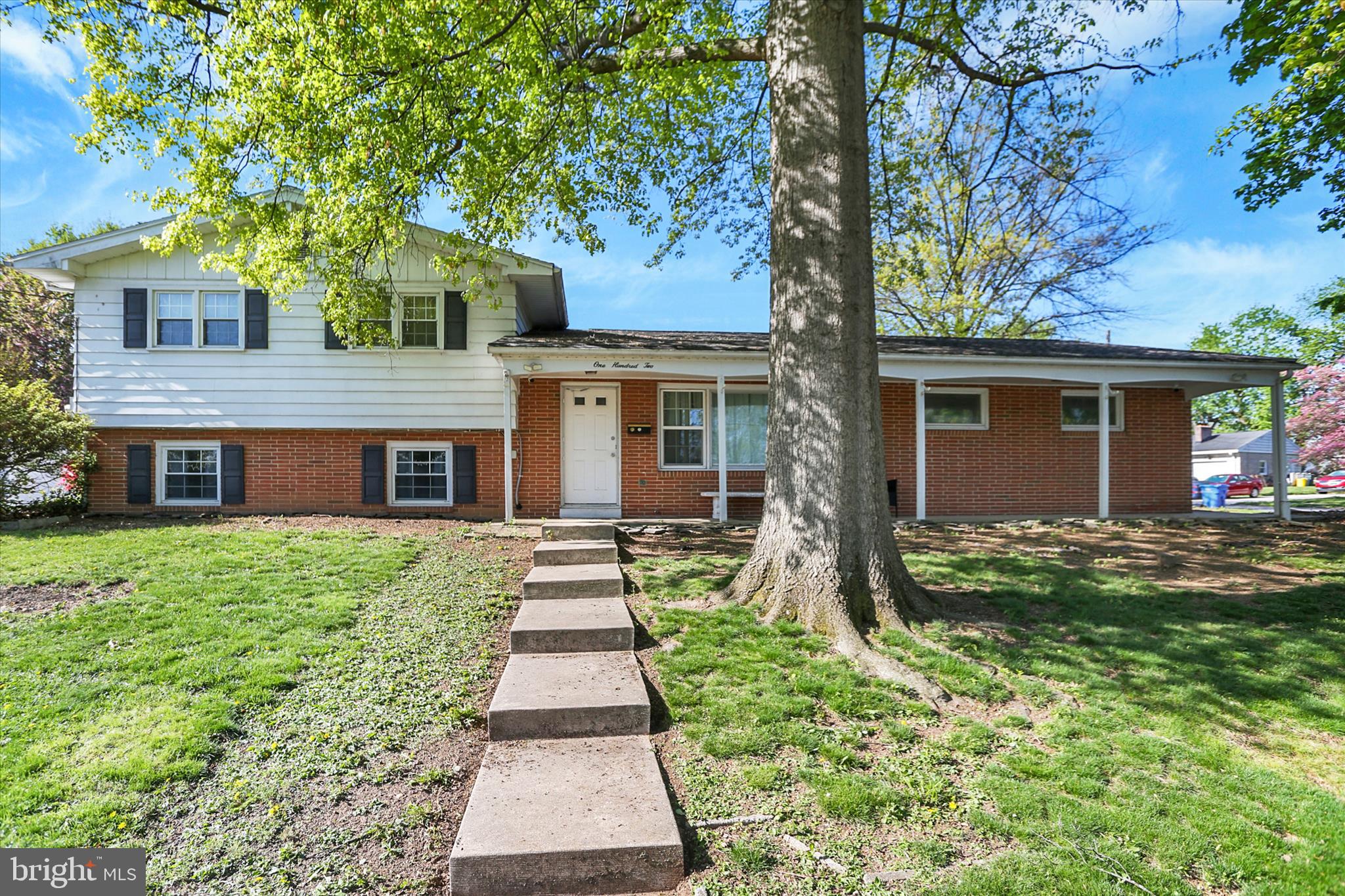 GREEN LANE FARMS - Residential