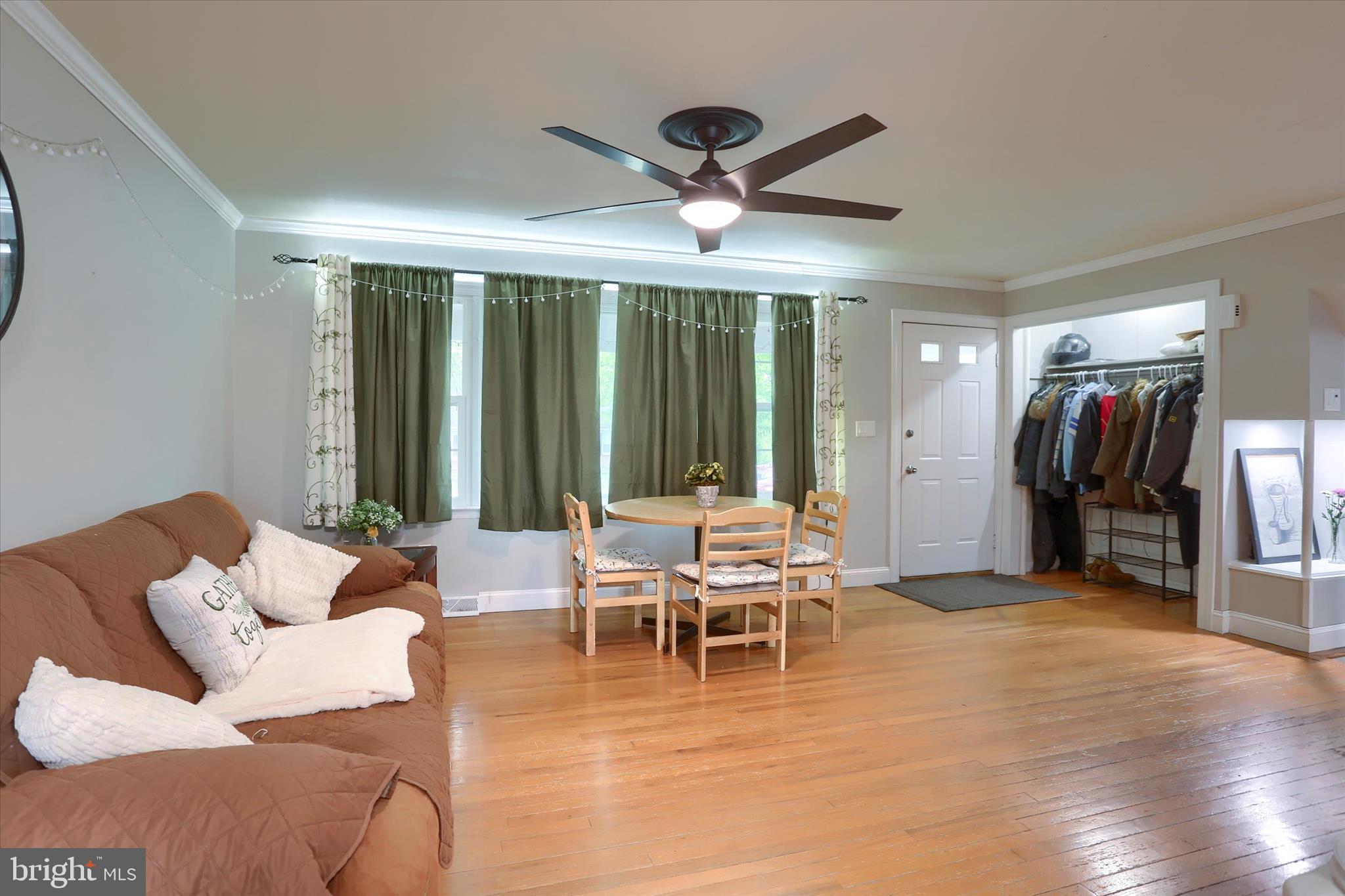 GREEN LANE FARMS - Residential