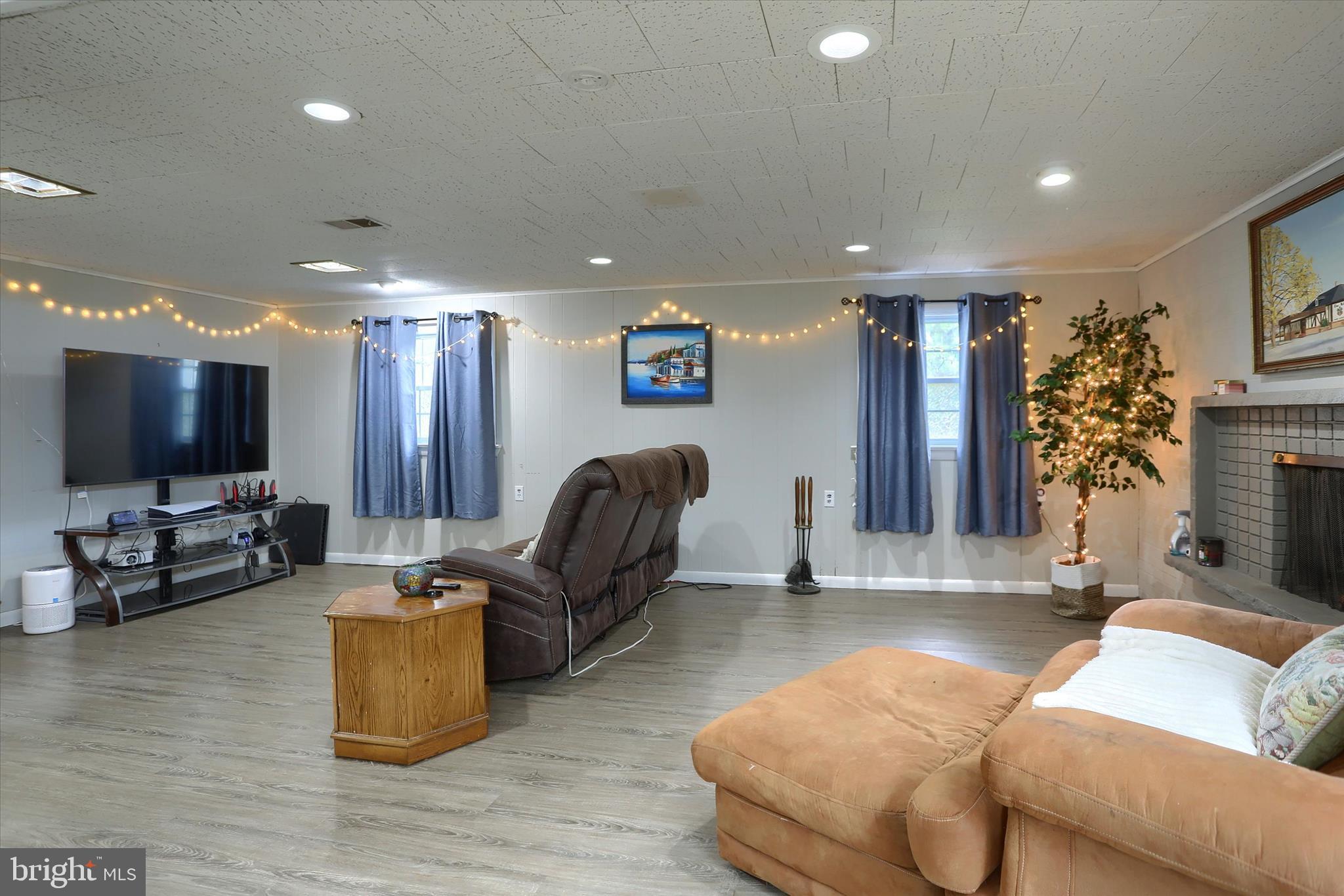 GREEN LANE FARMS - Residential