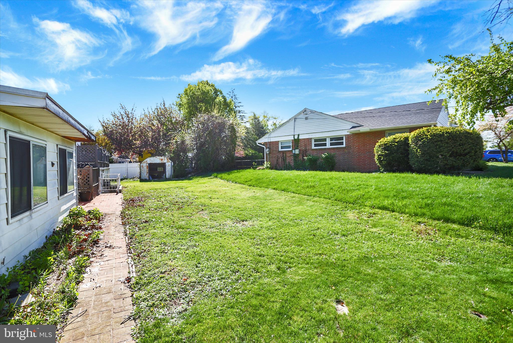 GREEN LANE FARMS - Residential