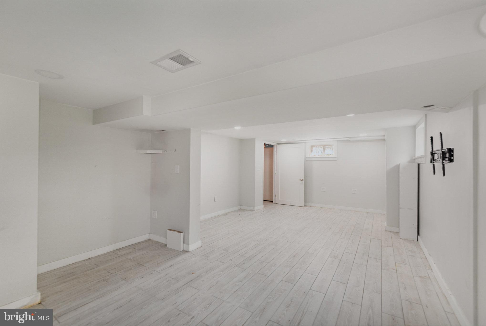 ROSEDALE TERRACE - Residential