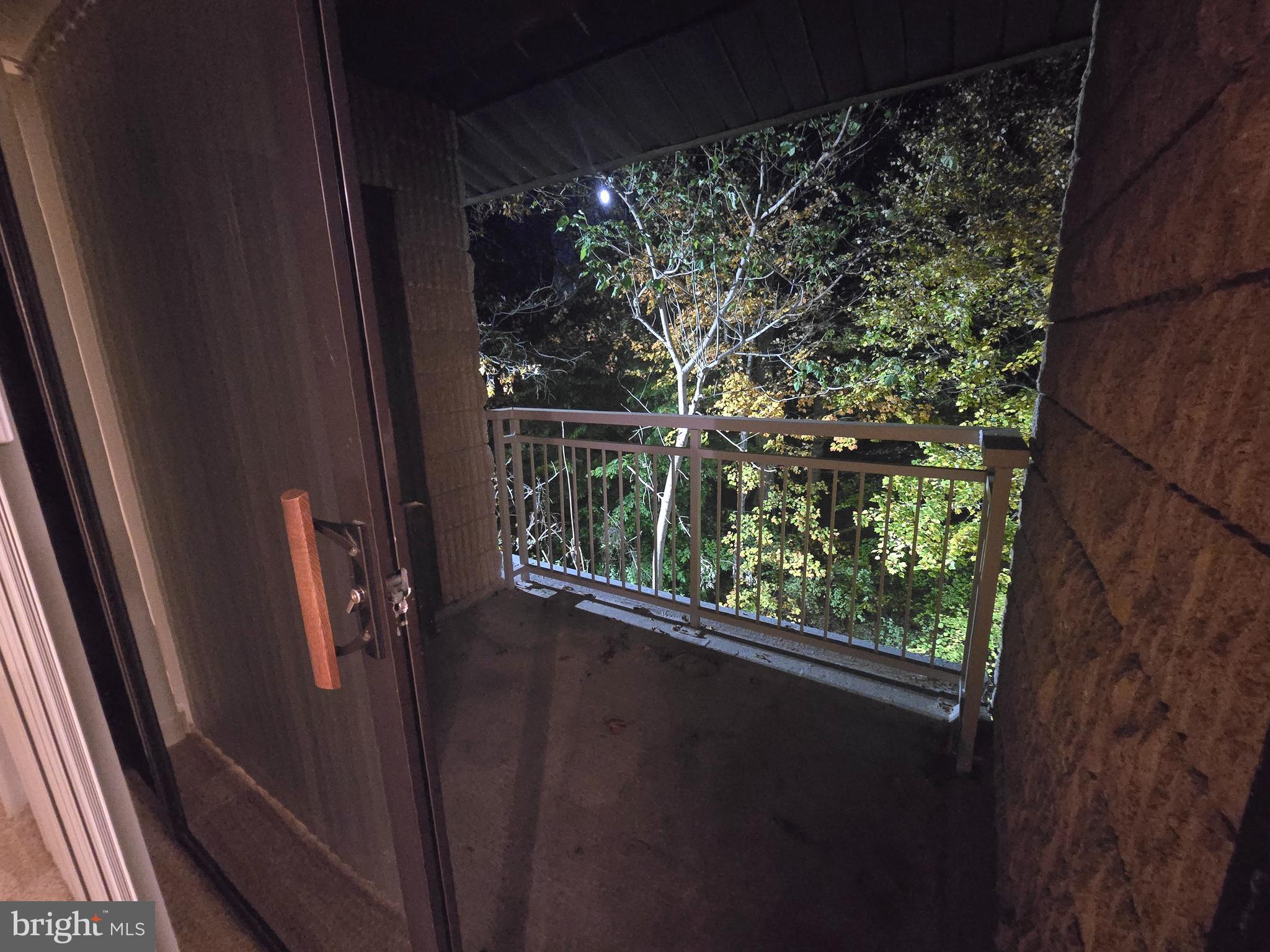 VILLAGE OF LONG REACH - Residential