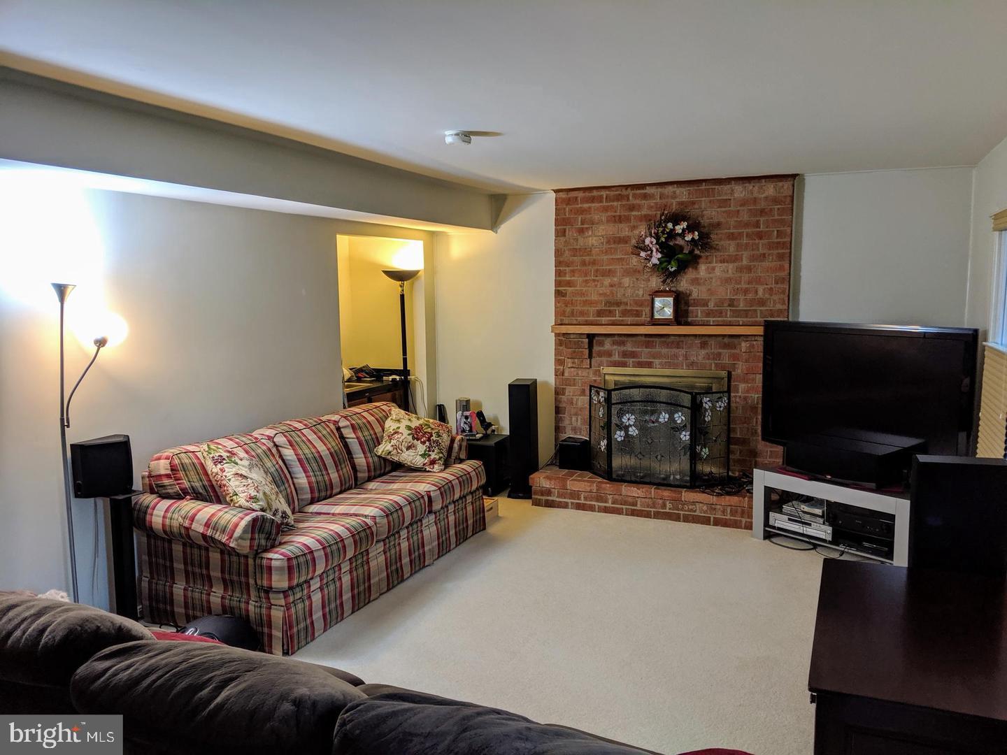 8465 SEVAN COURT