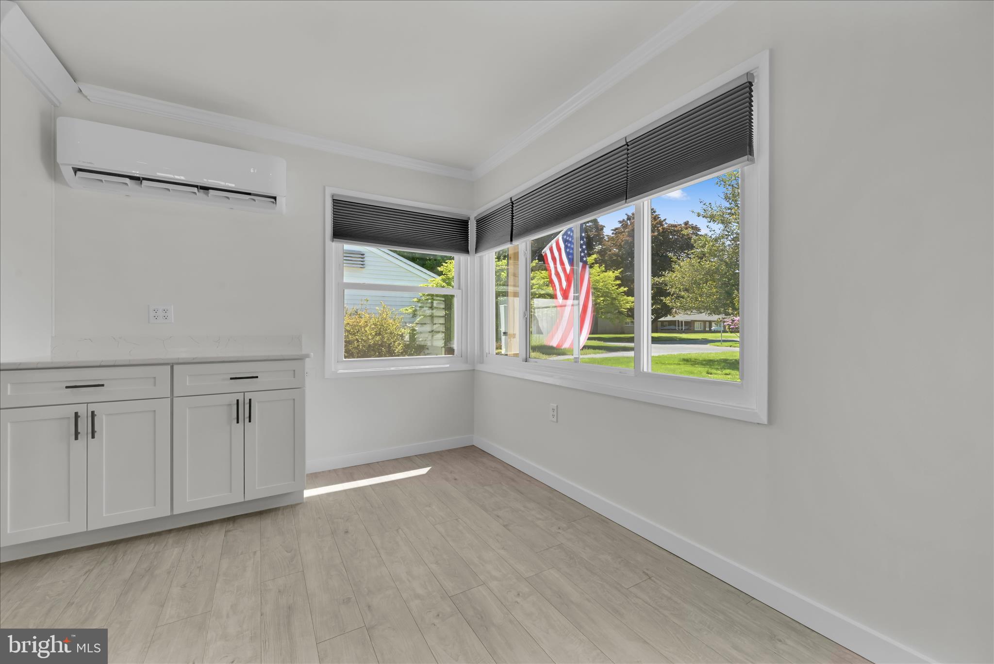 LANDISVILLE - Residential