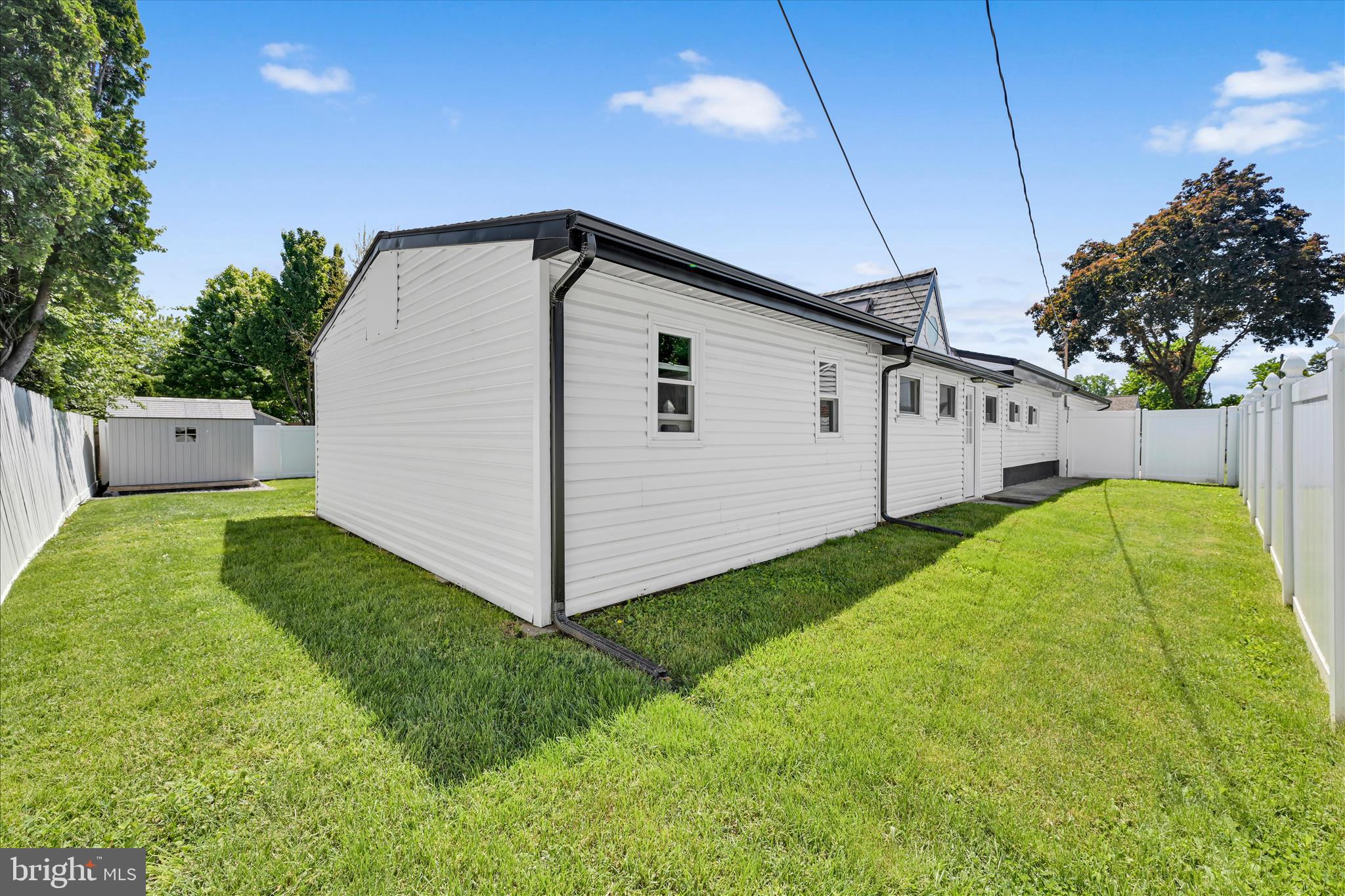 LANDISVILLE - Residential