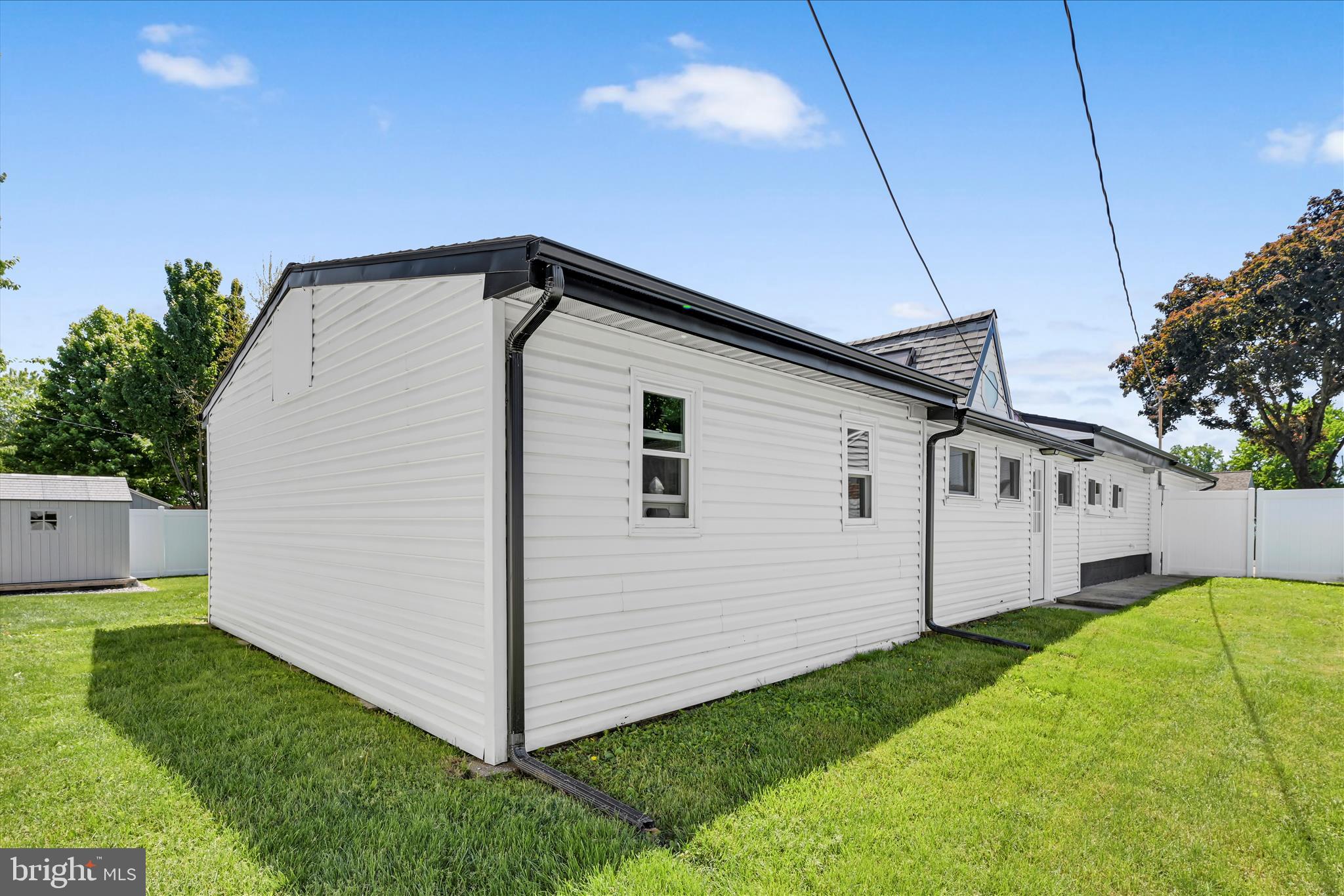 LANDISVILLE - Residential