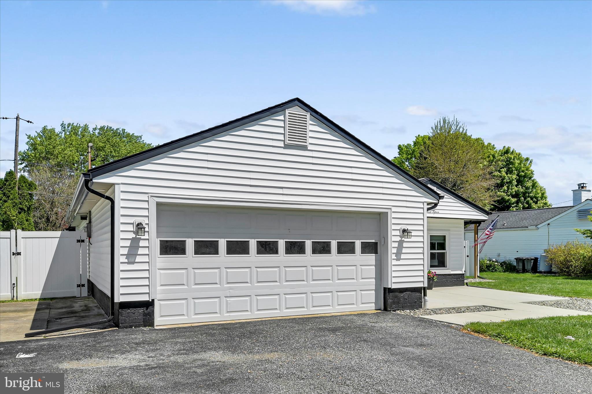 LANDISVILLE - Residential