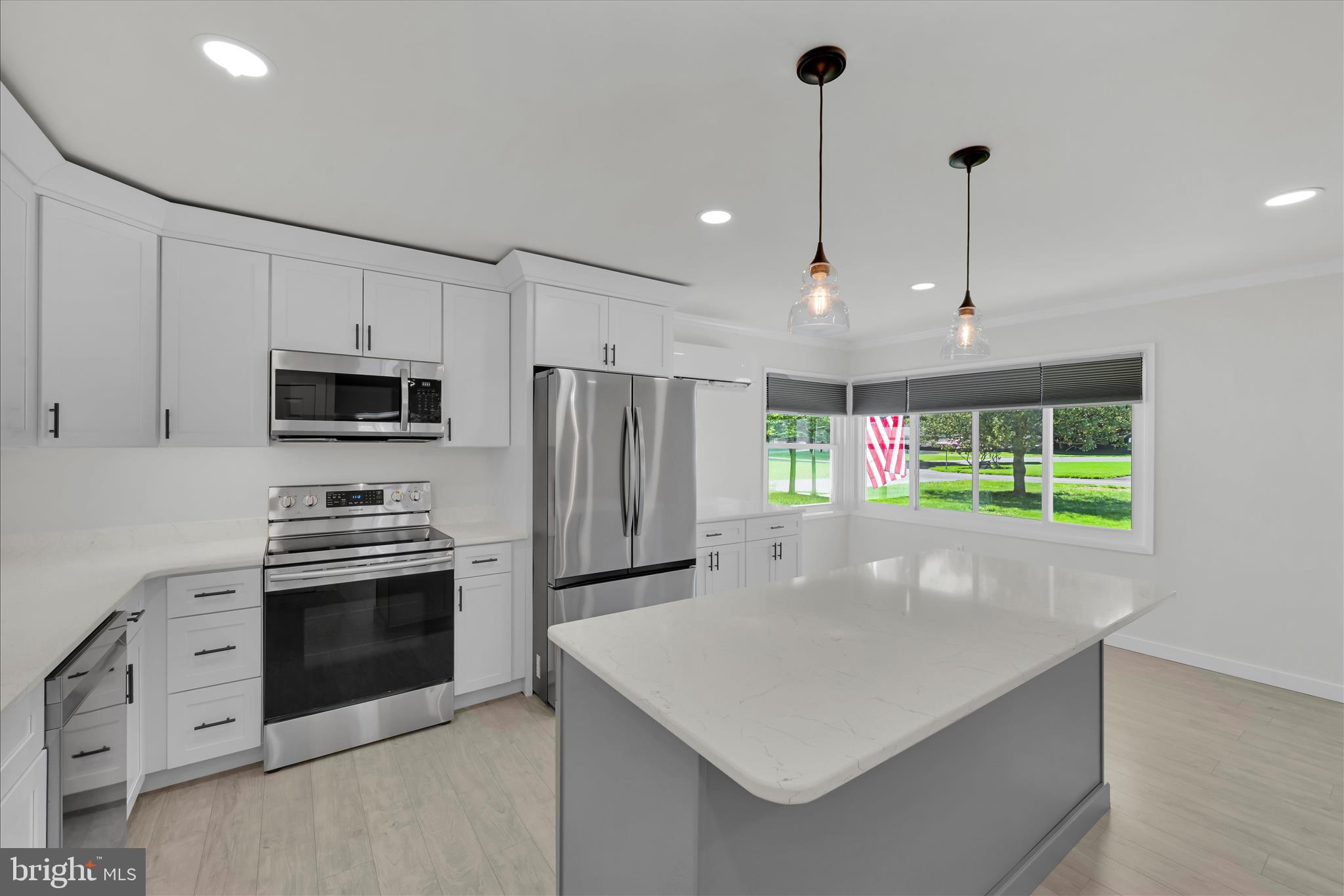 LANDISVILLE - Residential