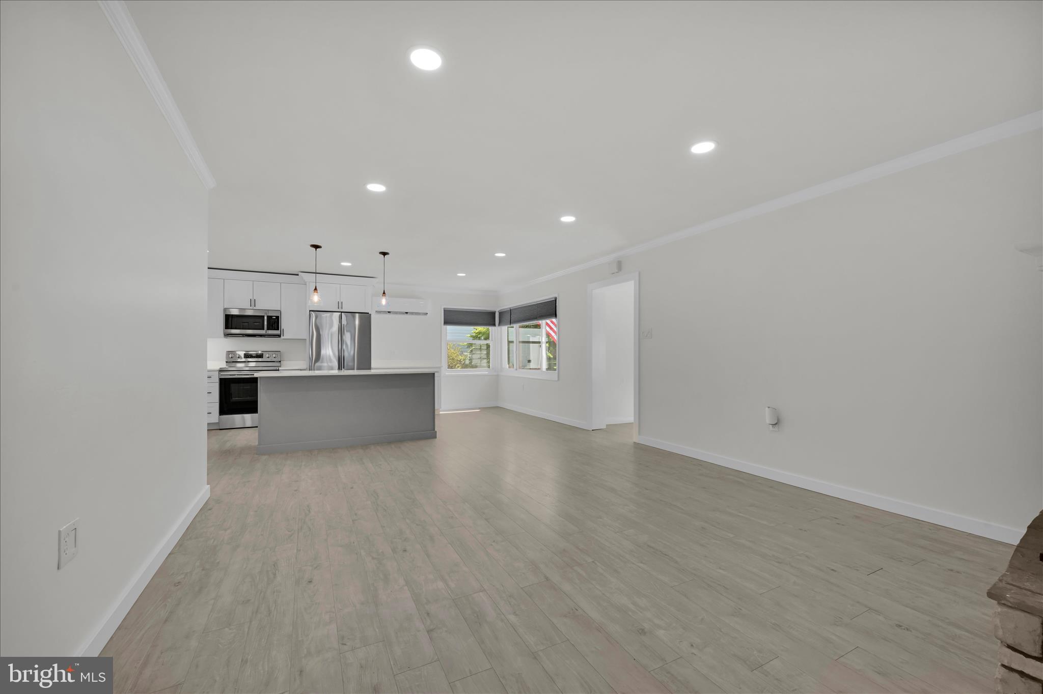 LANDISVILLE - Residential
