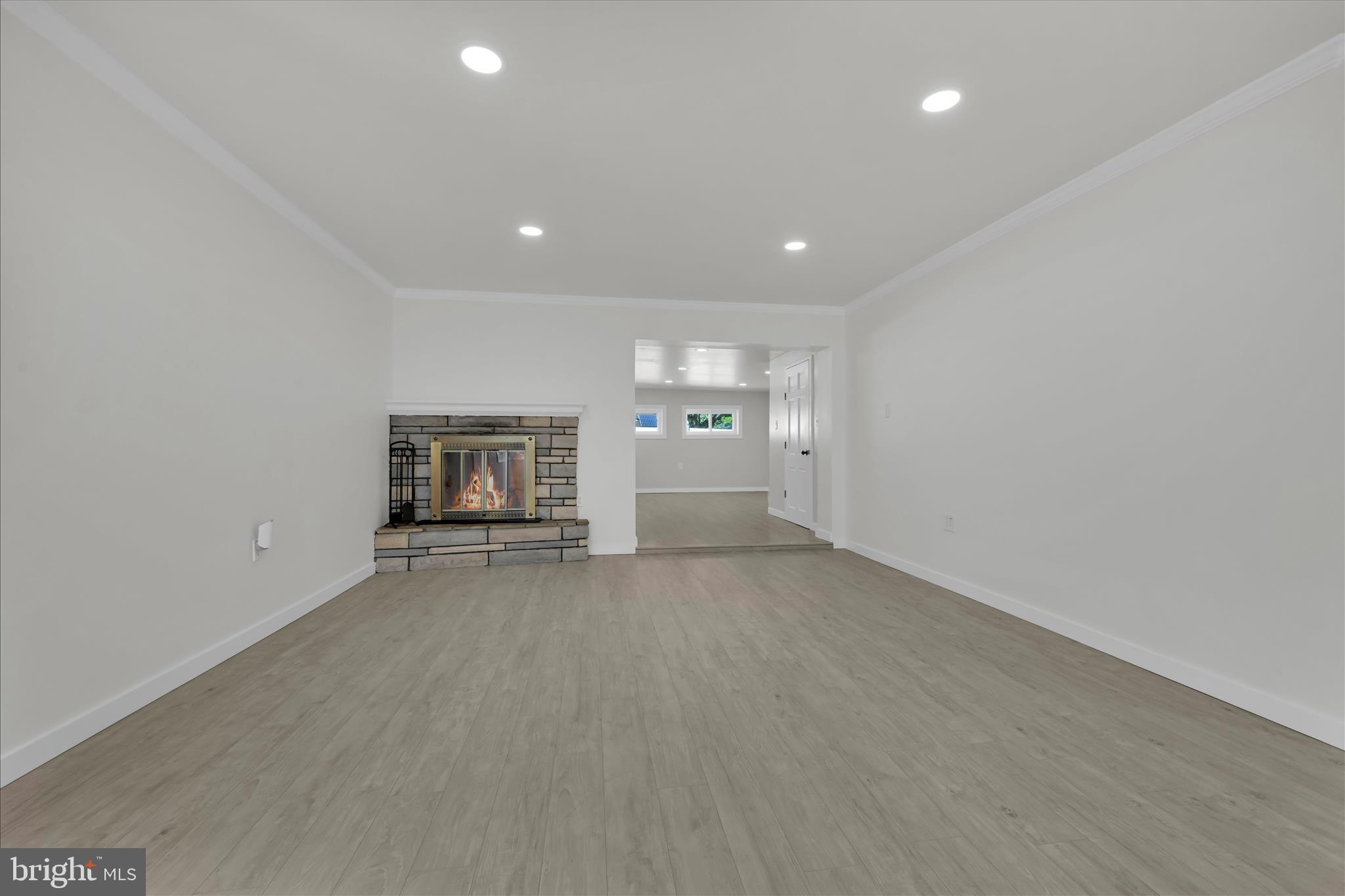 LANDISVILLE - Residential