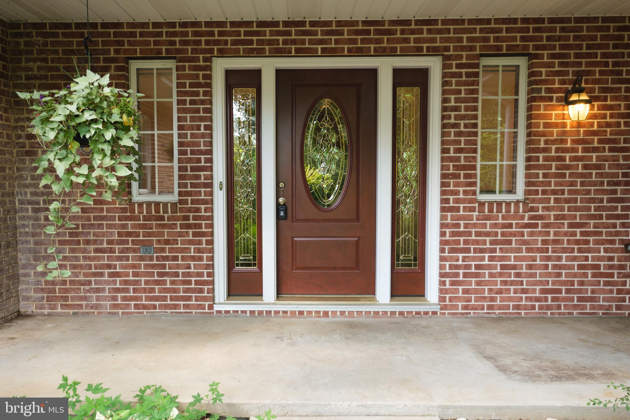 Unique Opportunity in Fairfield! OPEN HOUSE: Sunday 8/3/25 11:30 - 1:30. Professional pics & video coming by 7/29/25!
Discover 3715 square feet of potential in this 3-bedroom, 2.5-bath home, perfectly positioned on a half-acre corner lot in the popular Fairfield neighborhood. With 1,985 square feet above ground and a 1,730 square foot walk-out basement, this property offers space and flexibility for a variety of lifestyles.
The spacious family room boasts vaulted ceilings and access to a tranquil deck with an awning—perfect for relaxing outdoors while staying cool on summer days. Adjacent to the family room, a formal dining room provides the perfect spot for gathering with friends and family, while the galley kitchen offers efficiency and functionality, ready to be updated to suit your style.
This home is full of potential & ready for someone to make it their own. It’s a solid, well-built structure that serves as a blank canvas for your personal updates and design vision. The current owner poured her heart into the outdoor spaces, creating gardens bursting with beautiful flowers and unique plantings that bloom throughout the seasons.
Fairfield is a thoughtfully designed community of 58 homes. Connected to Harris Acres, Fairfield offers peaceful living just minutes from the charm of Boalsburg and only 5 miles from Penn State and downtown State College. The new Giant grocery store and Mountain View Country Club are just a quick drive away, adding convenience to everyday living.
This is more than a house—it’s a chance to create a home in one of the area’s most popular neighborhoods, surrounded by natural beauty and a strong sense of place.
Schedule your showing today and imagine the possibilities.