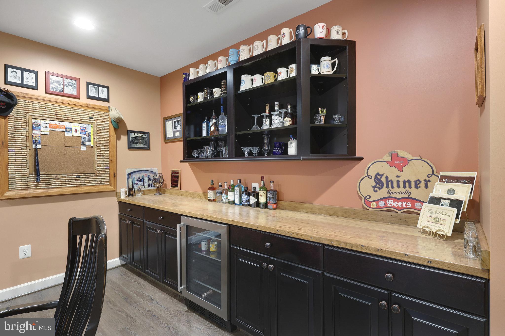 CEDAR CREST - Residential