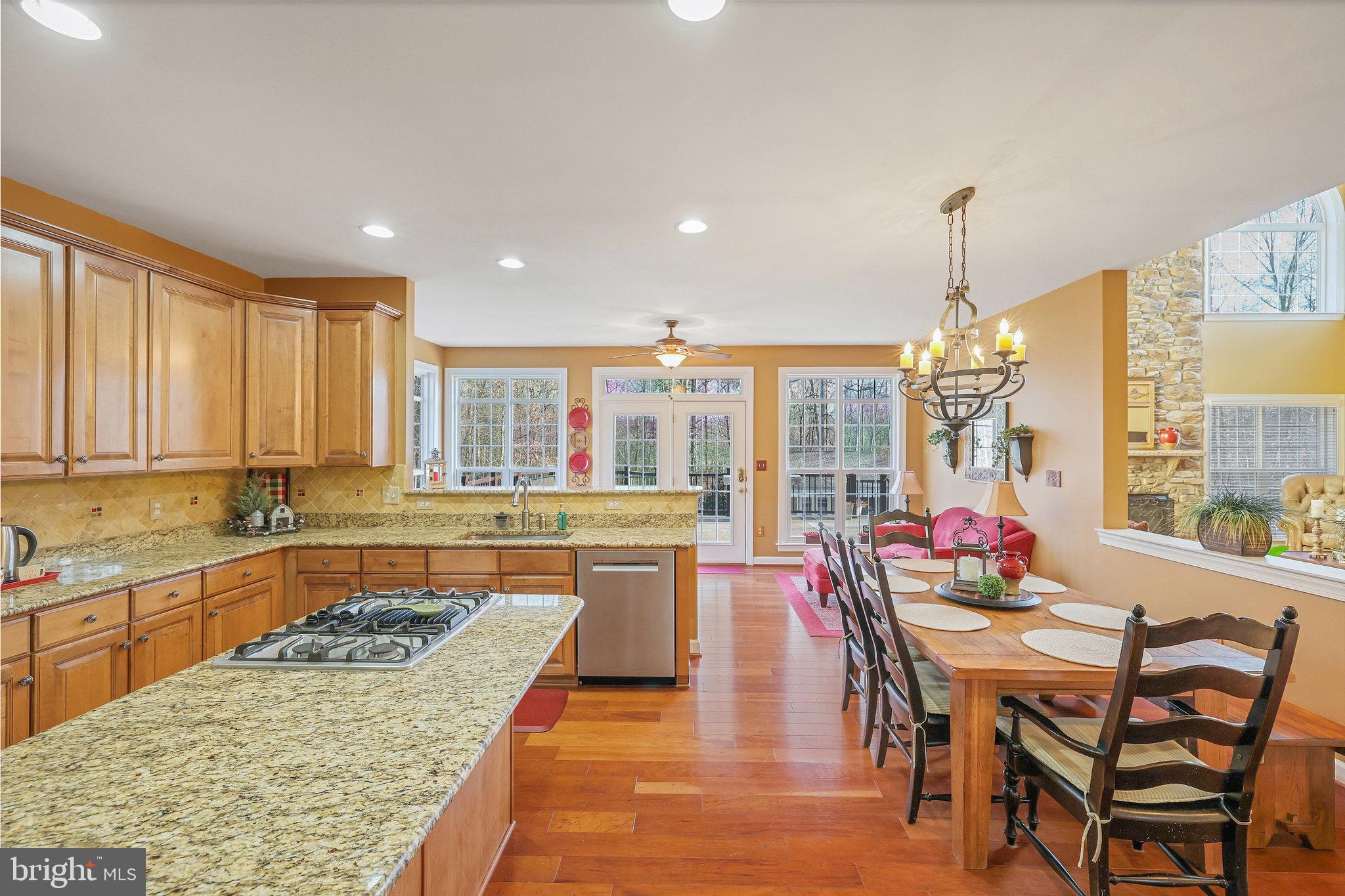 CEDAR CREST - Residential