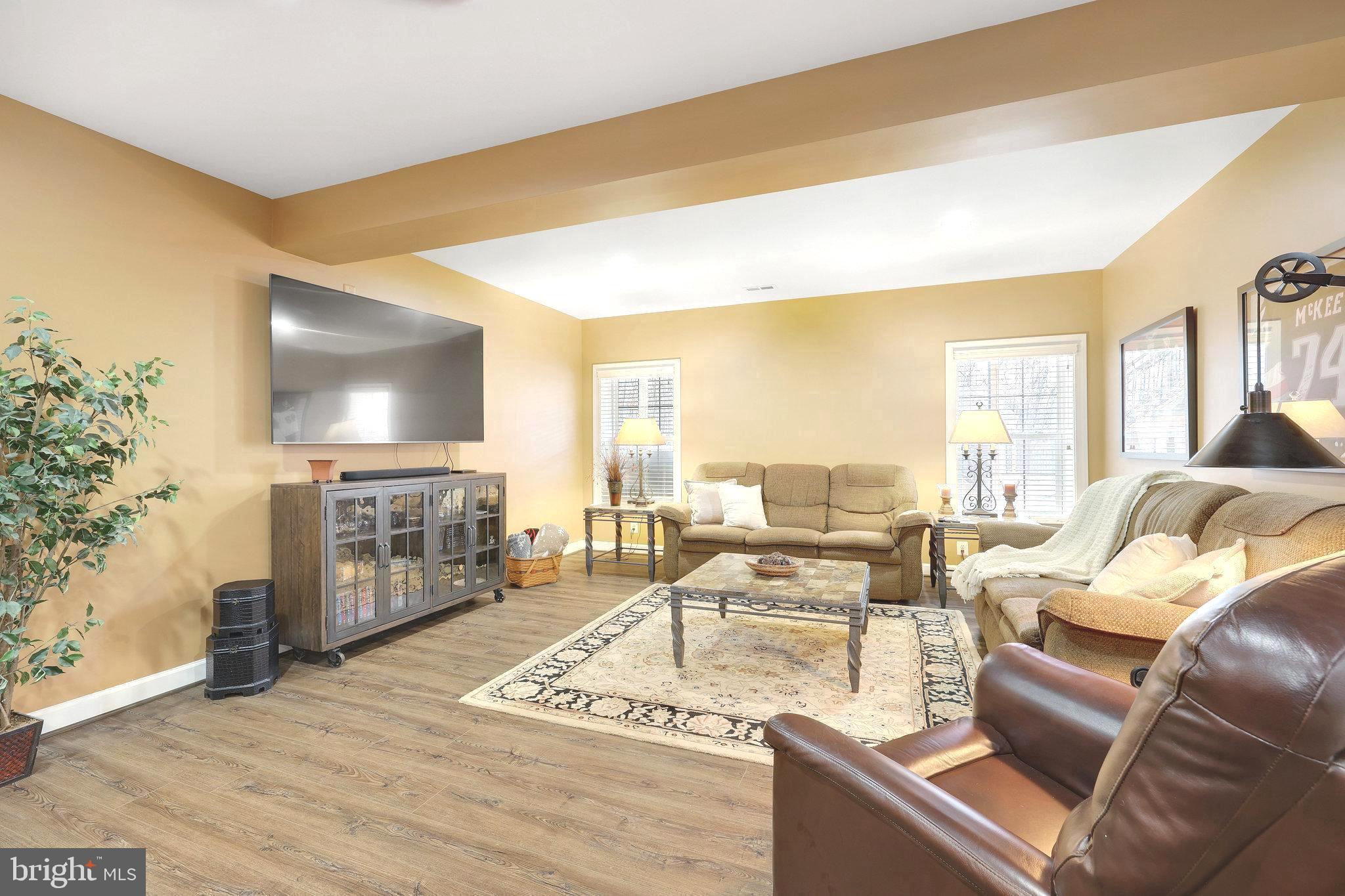 CEDAR CREST - Residential