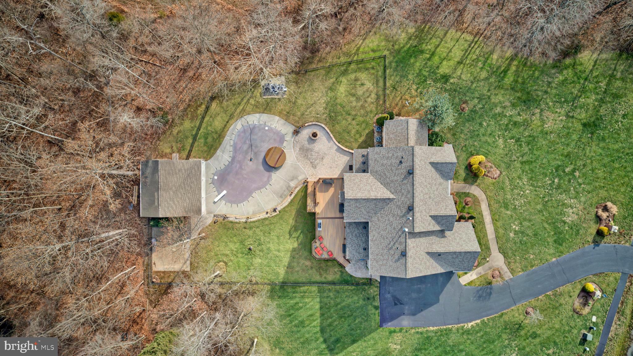 CEDAR CREST - Residential