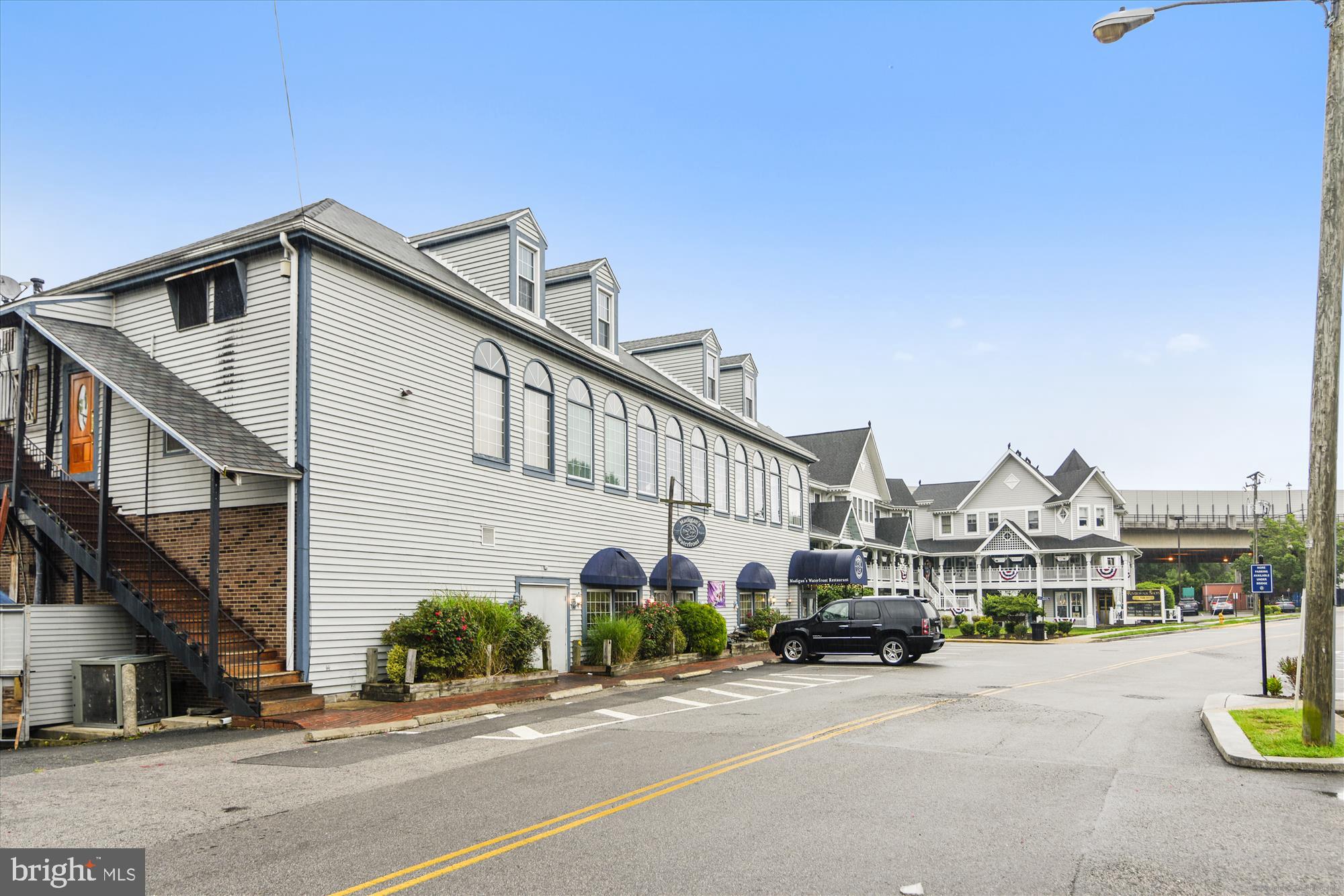 MOORINGS OF OCCOQUAN CON - Residential