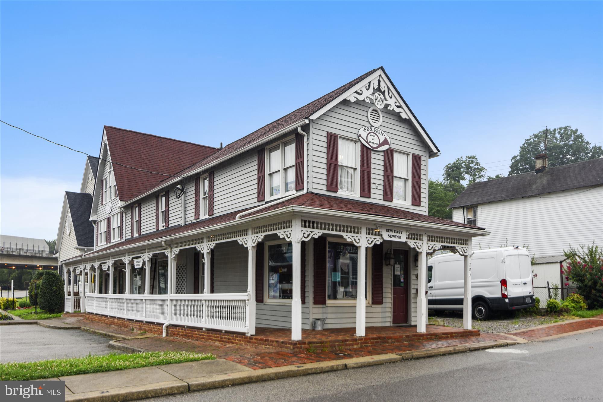 MOORINGS OF OCCOQUAN CON - Residential