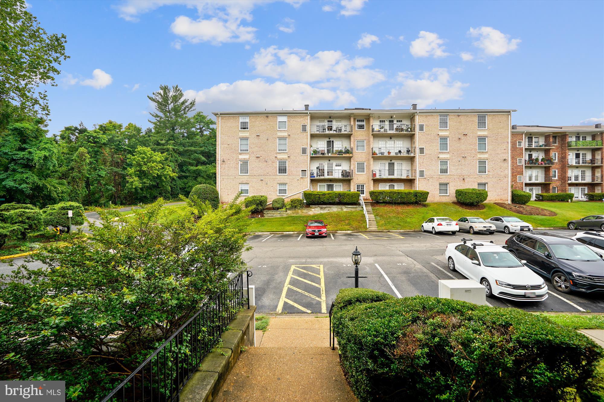 MOORINGS OF OCCOQUAN CON - Residential