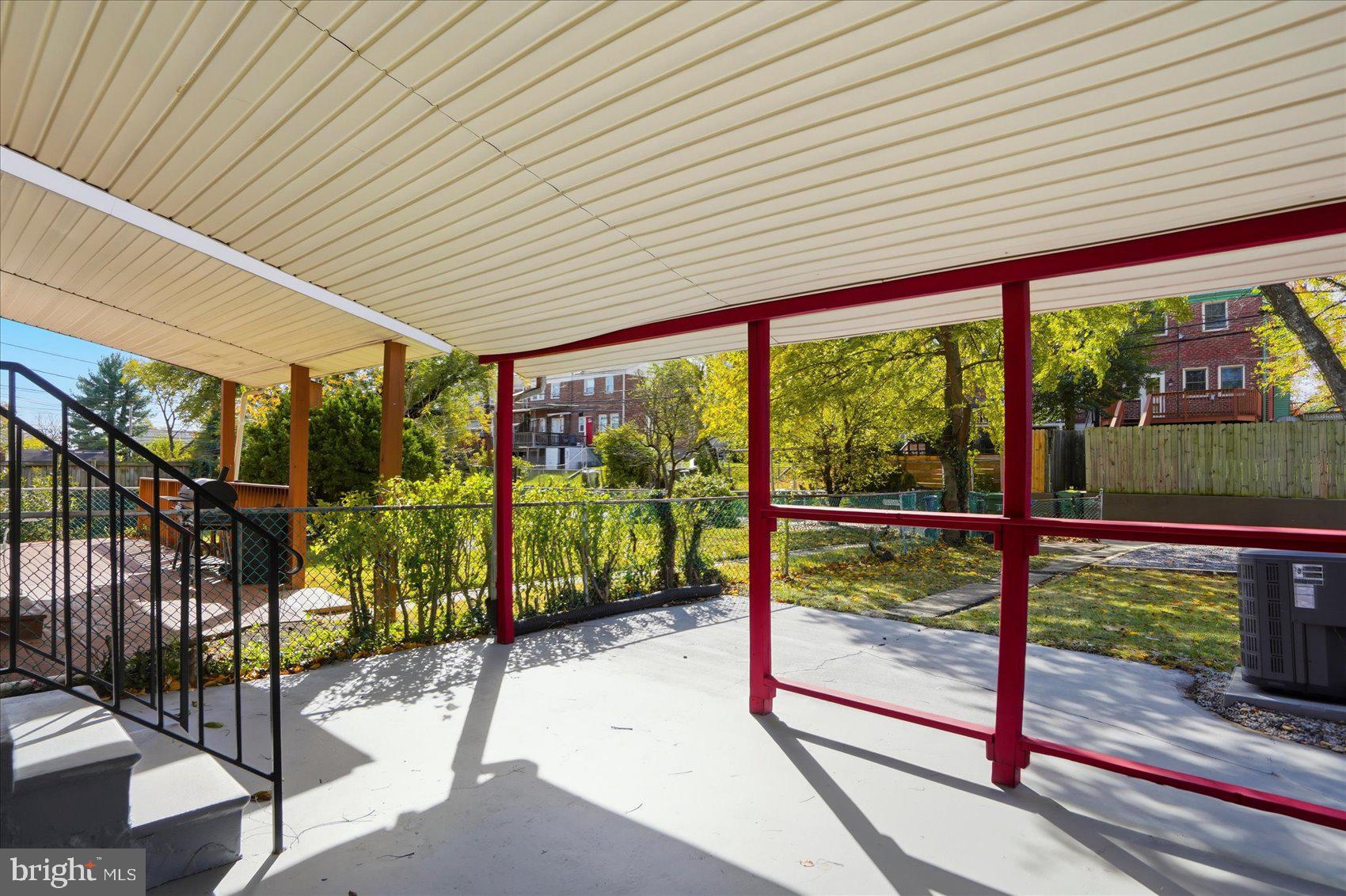 RAMBLEWOOD - Residential