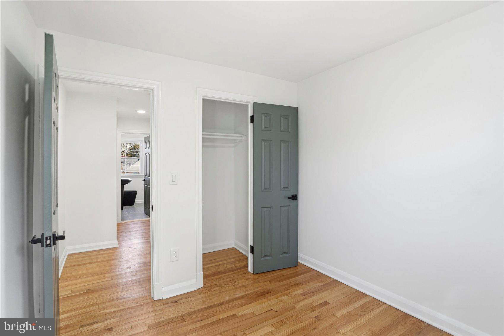 RAMBLEWOOD - Residential