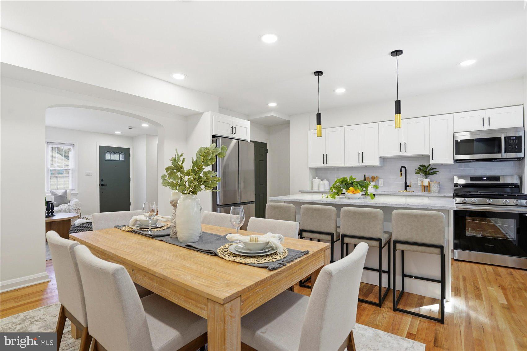 RAMBLEWOOD - Residential