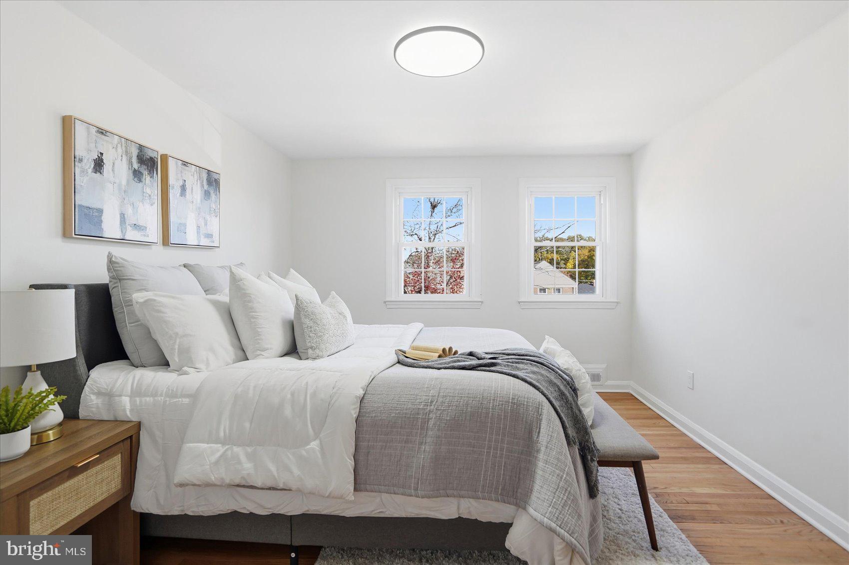 RAMBLEWOOD - Residential