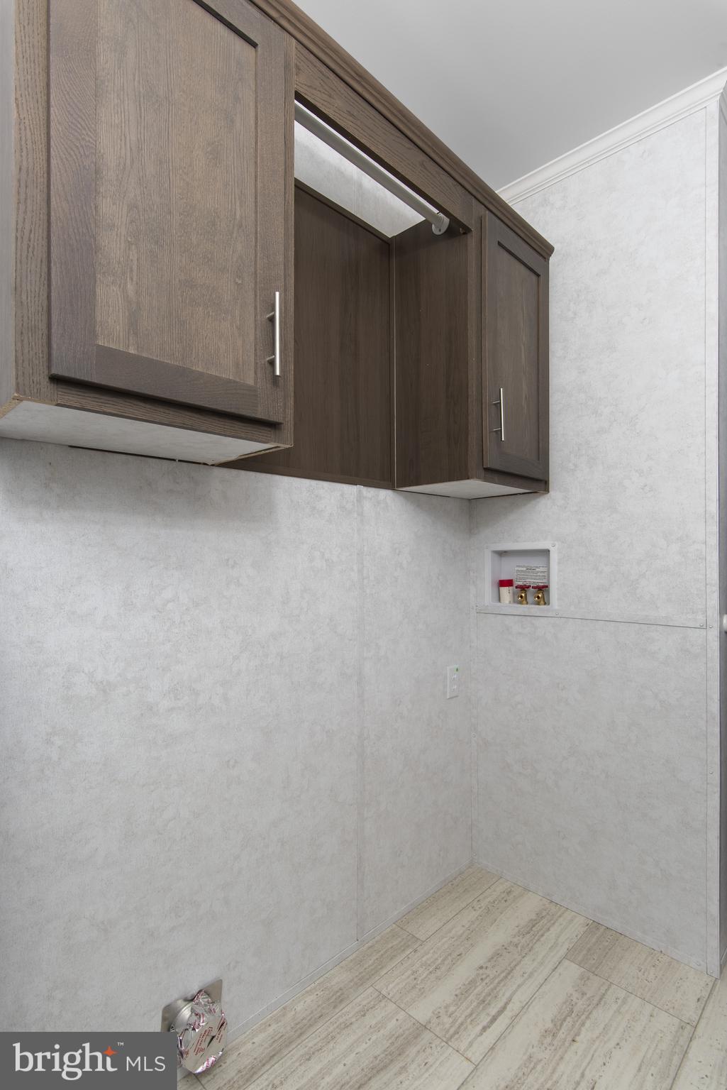 NONAVAILABLE - Residential