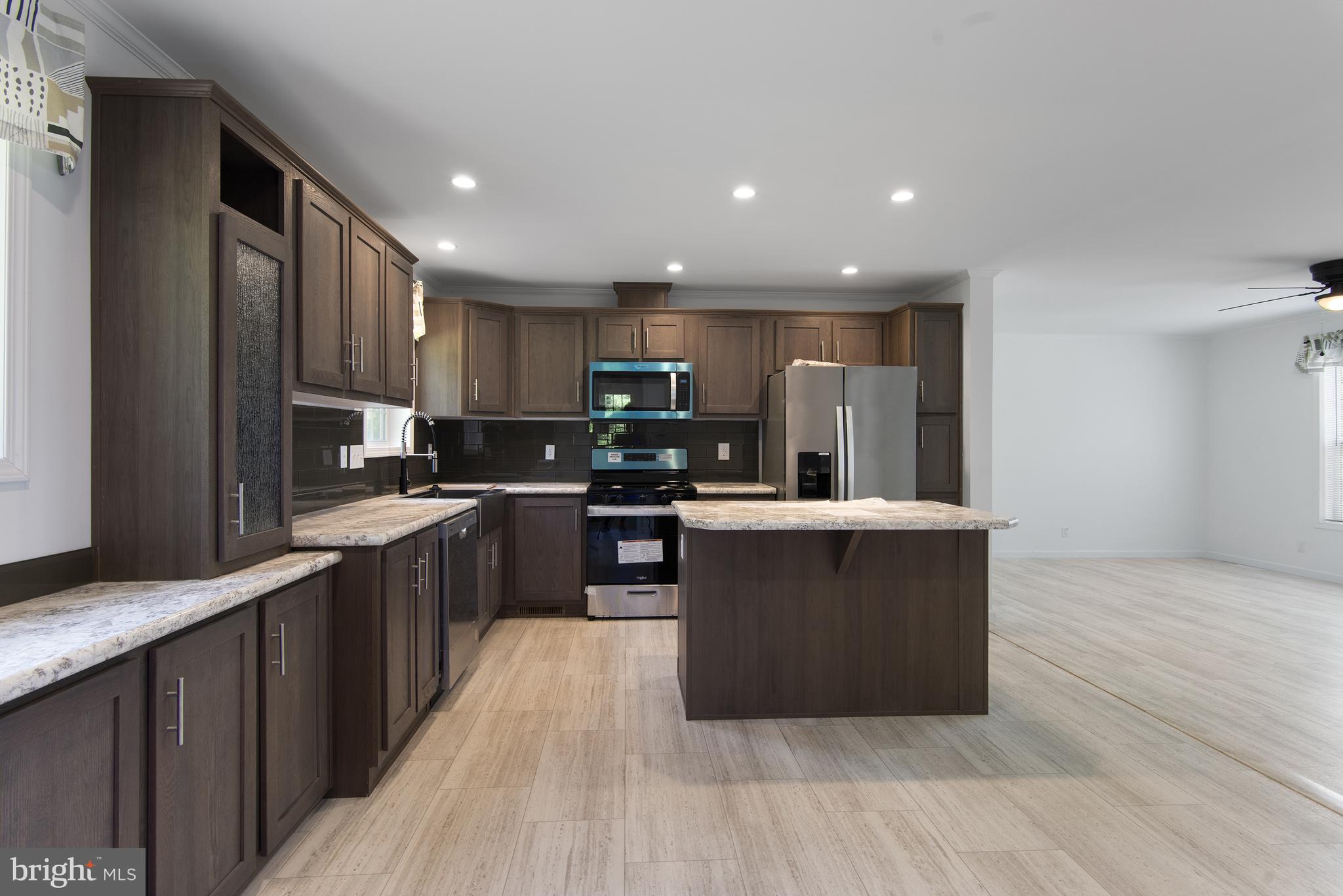 NONAVAILABLE - Residential