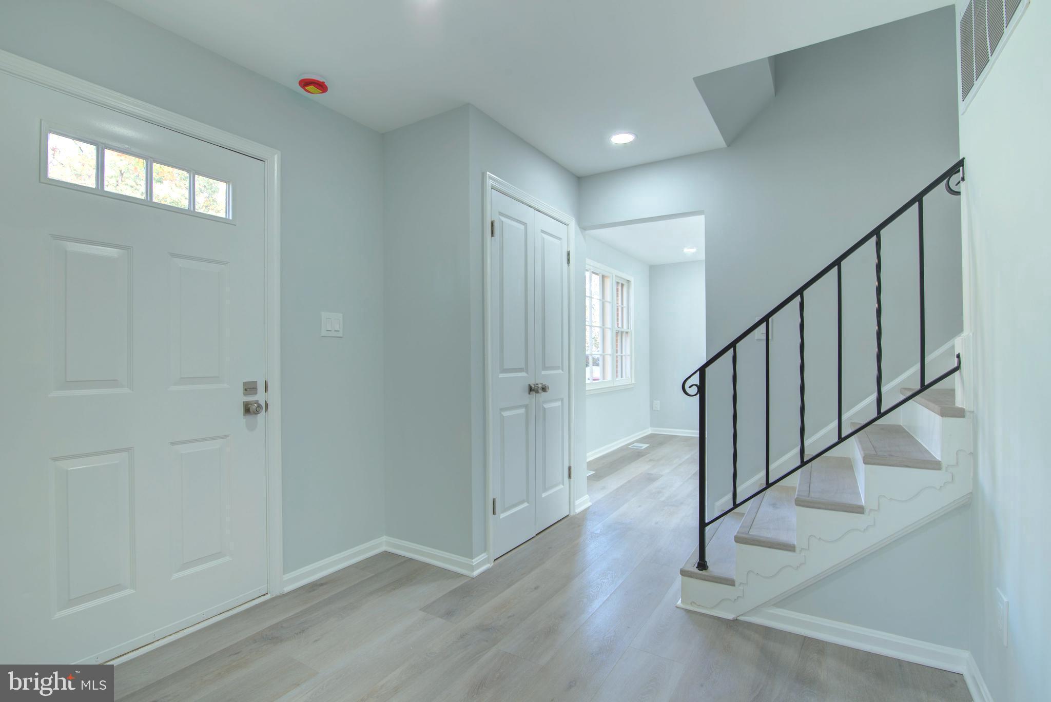 ORANGE HUNT ESTATES WEST - Residential