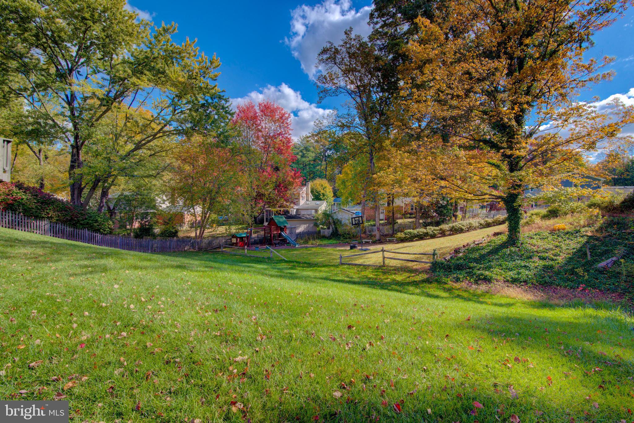 ORANGE HUNT ESTATES WEST - Residential