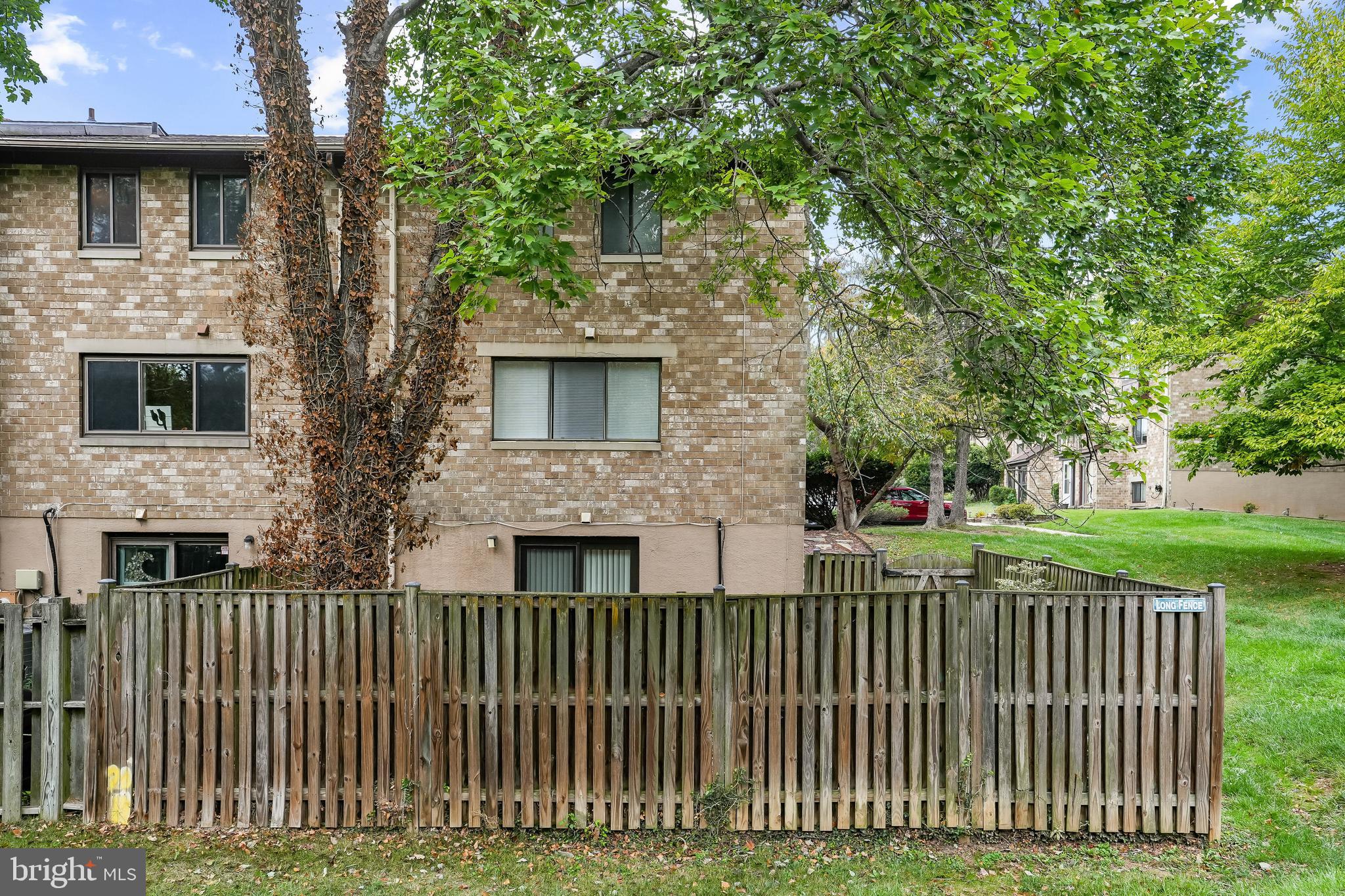 VILLAGE OF OWEN BROWN - Residential