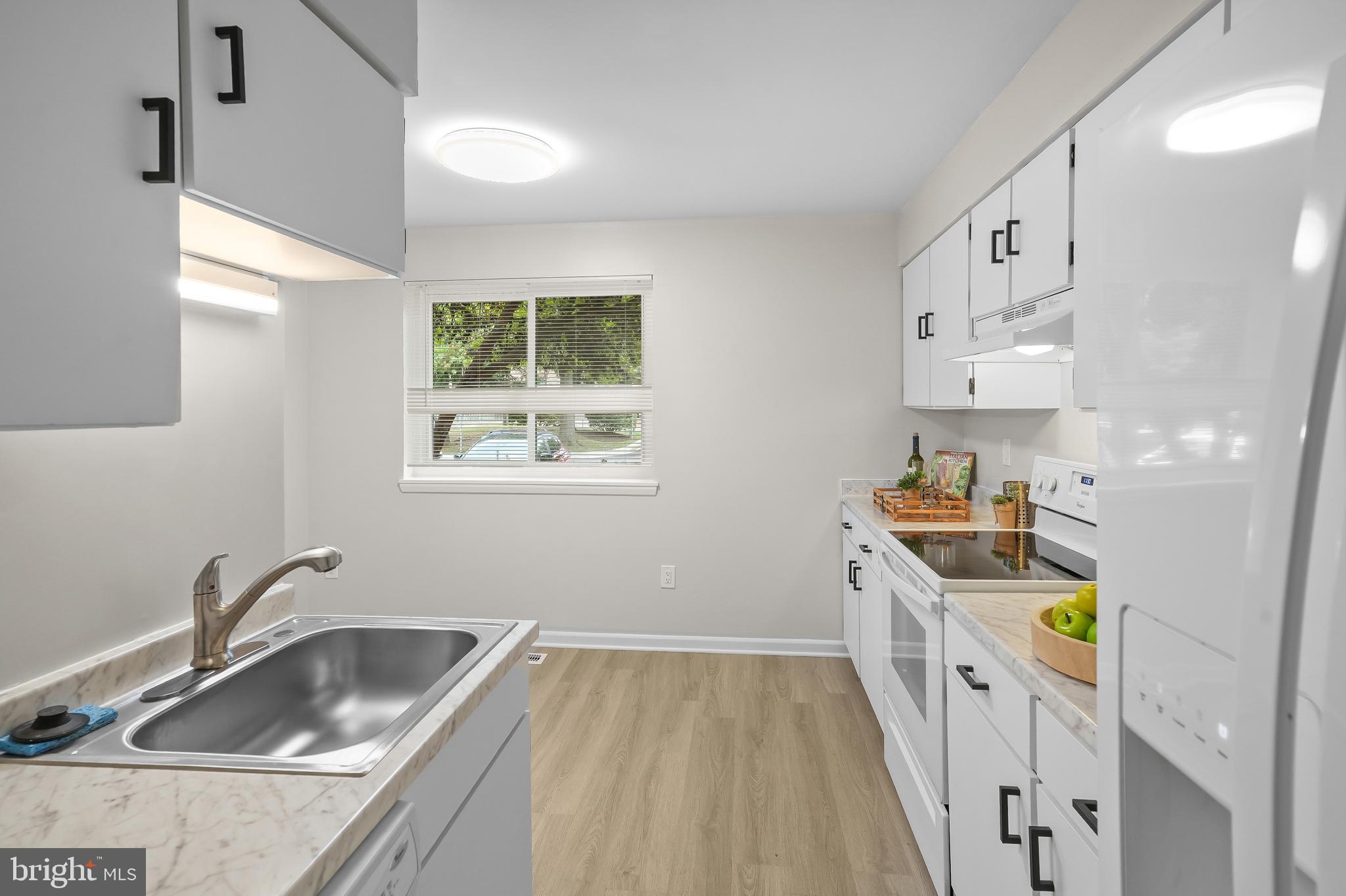 VILLAGE OF OWEN BROWN - Residential