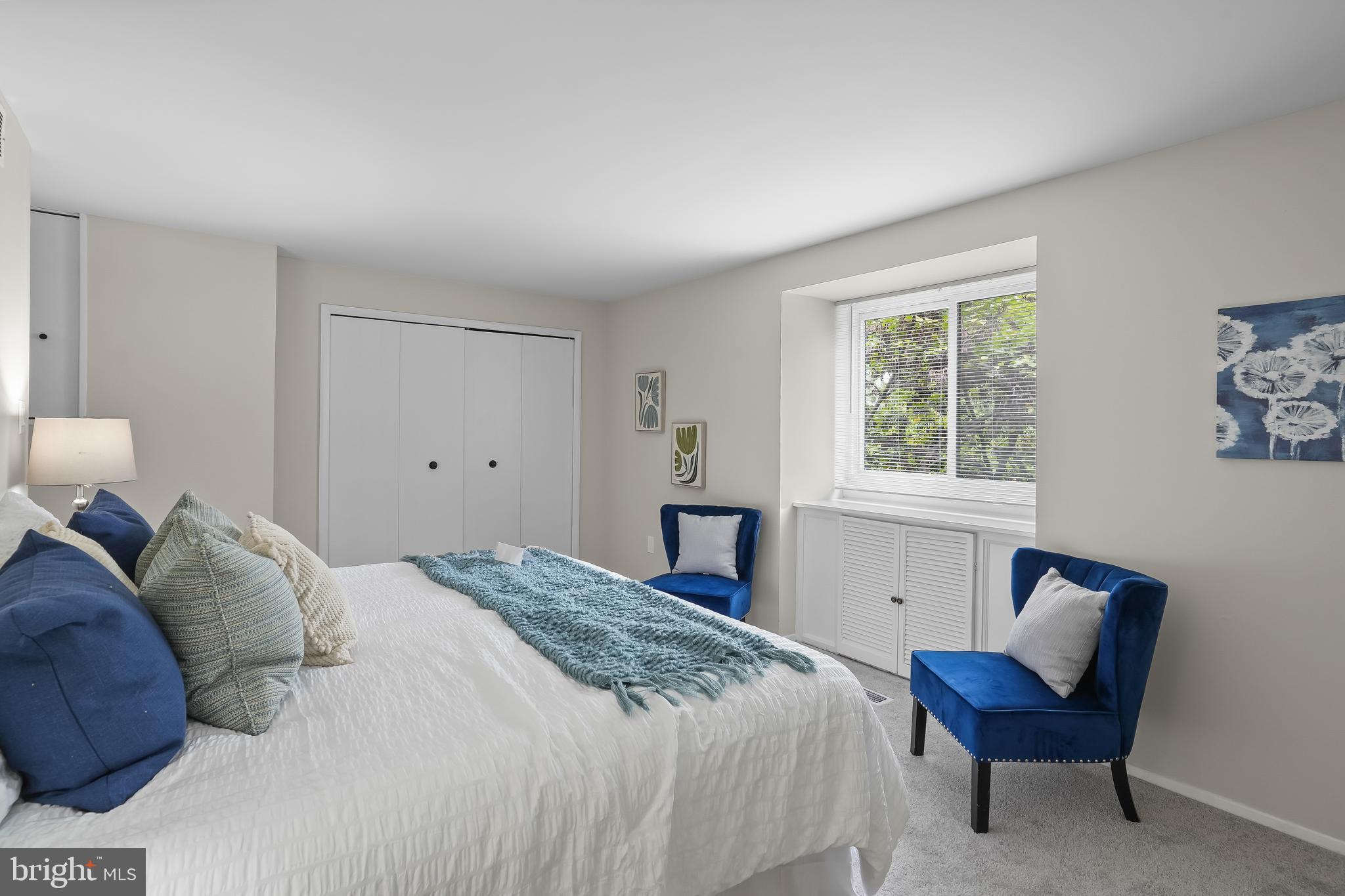 VILLAGE OF OWEN BROWN - Residential