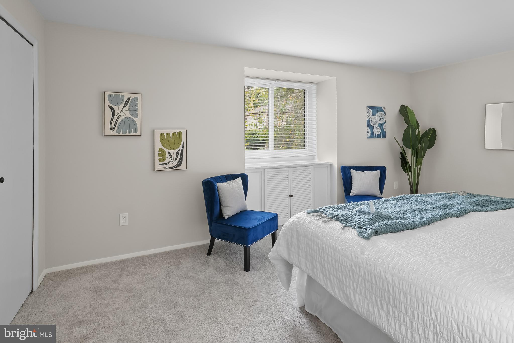 VILLAGE OF OWEN BROWN - Residential