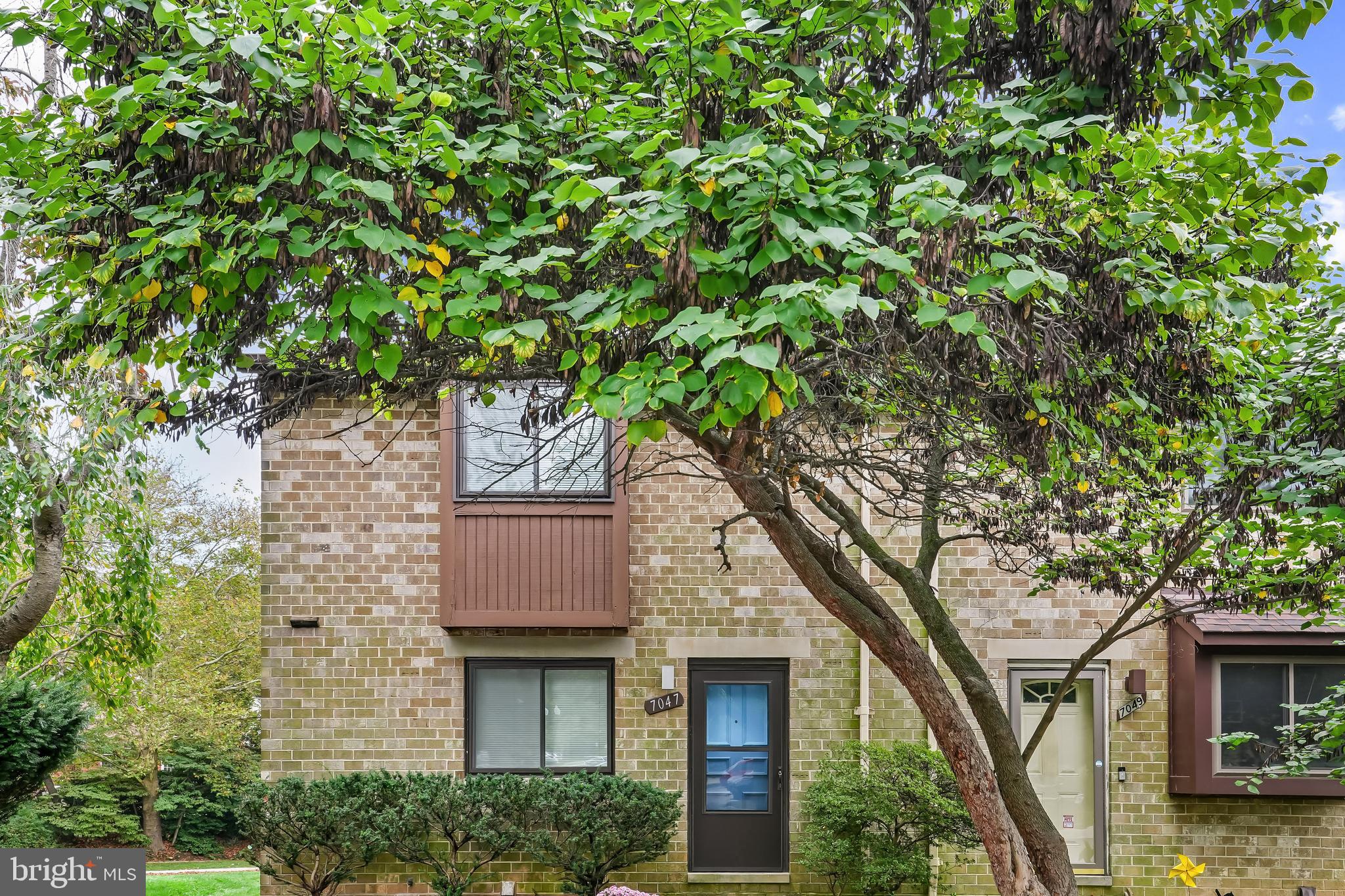 7047 KNIGHTHOOD LANE