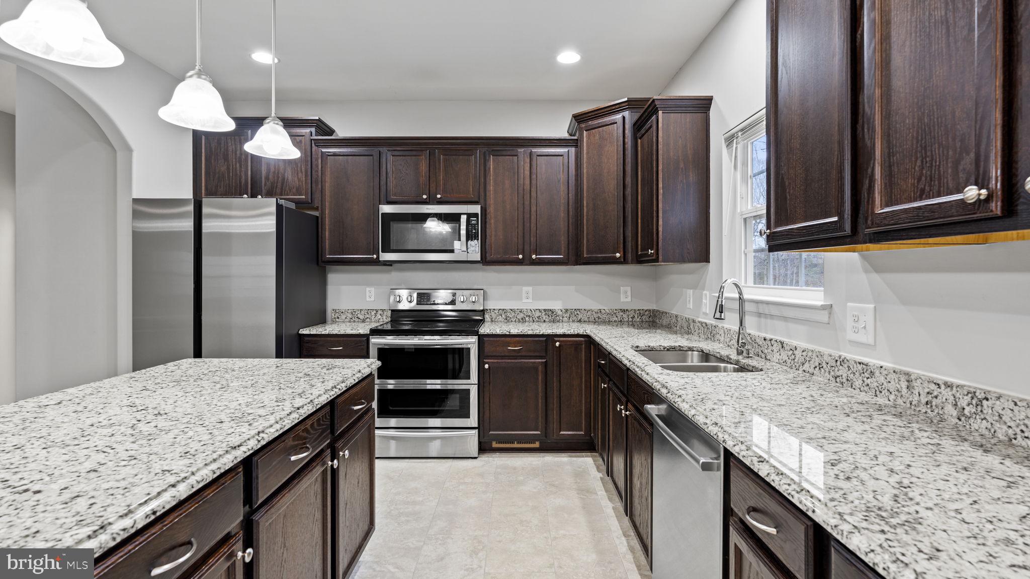 HOLLY RIDGE - Residential