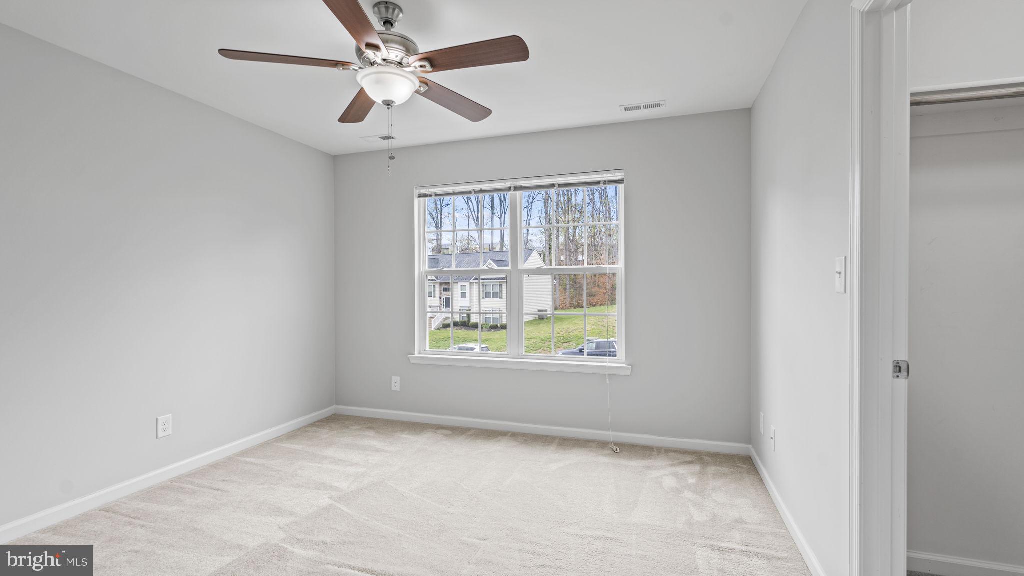 HOLLY RIDGE - Residential