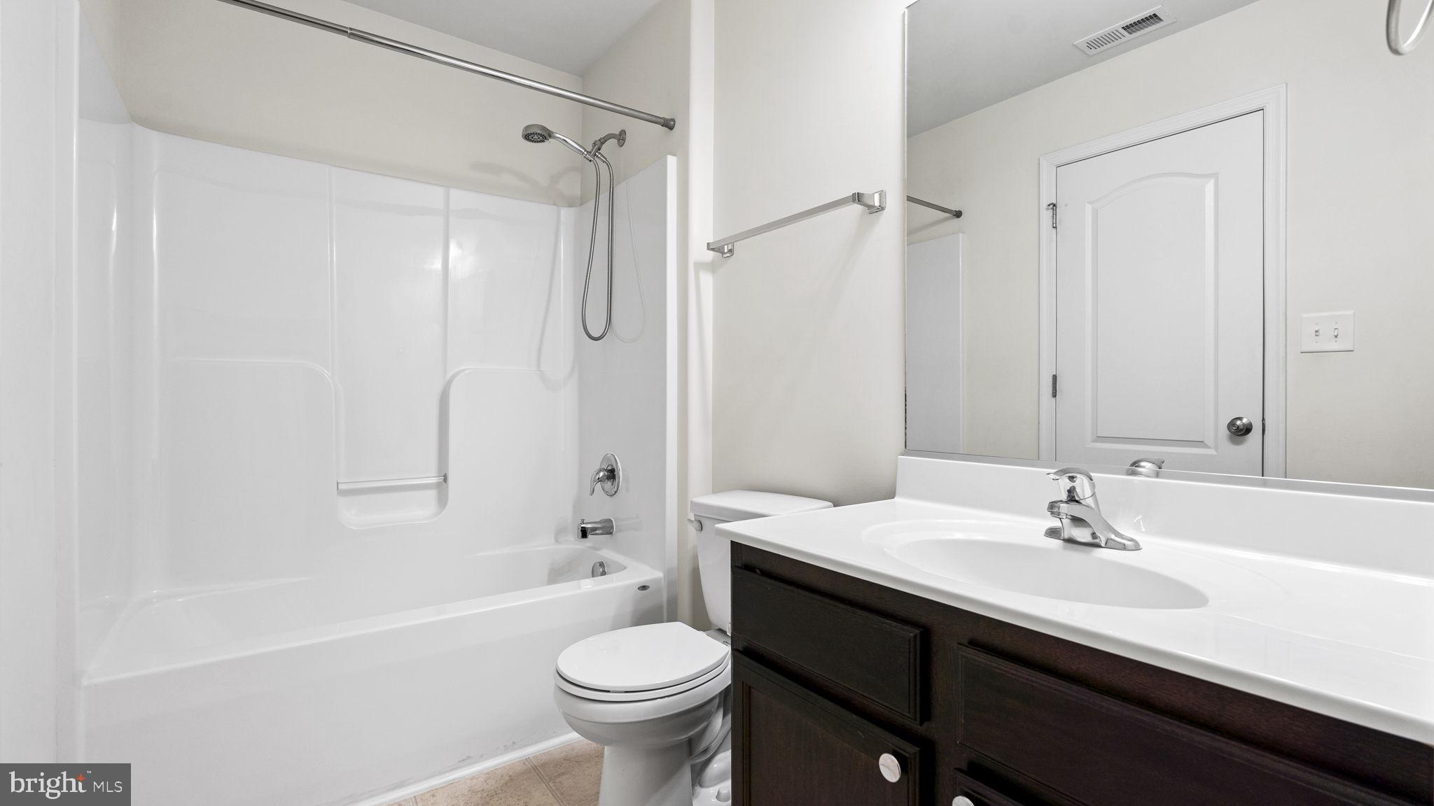 HOLLY RIDGE - Residential