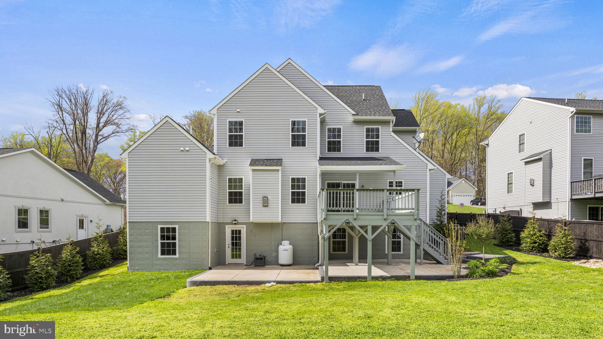 HOLLY RIDGE - Residential