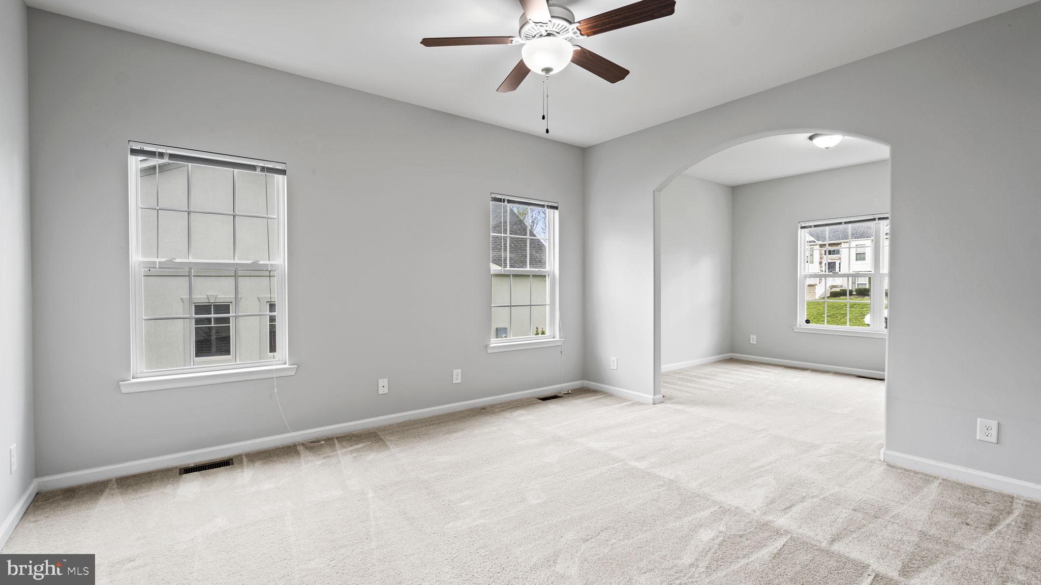 HOLLY RIDGE - Residential