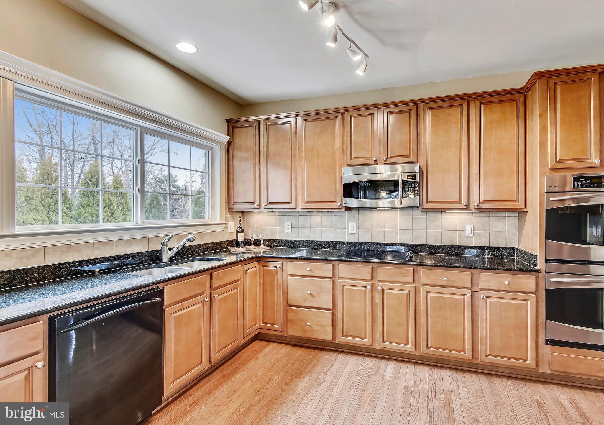 MONTICELLO - Residential Lease