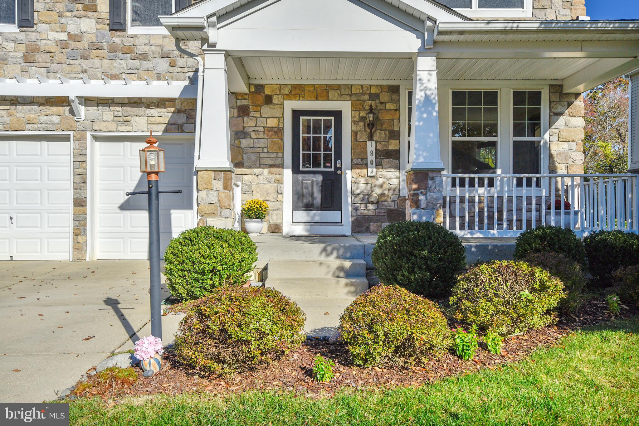 MONTICELLO - Residential Lease