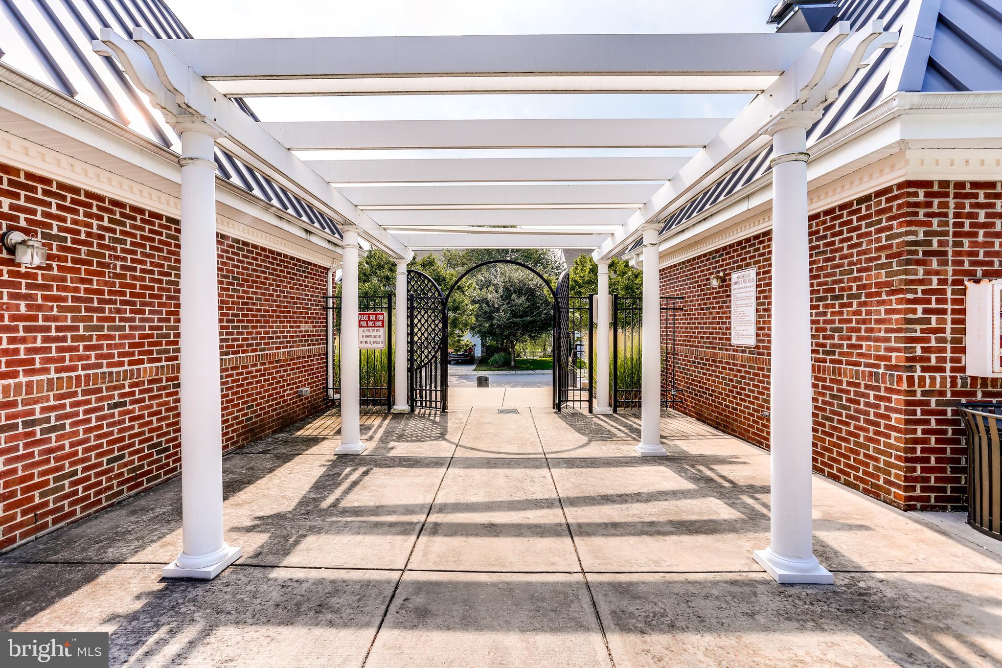 MONTICELLO - Residential Lease