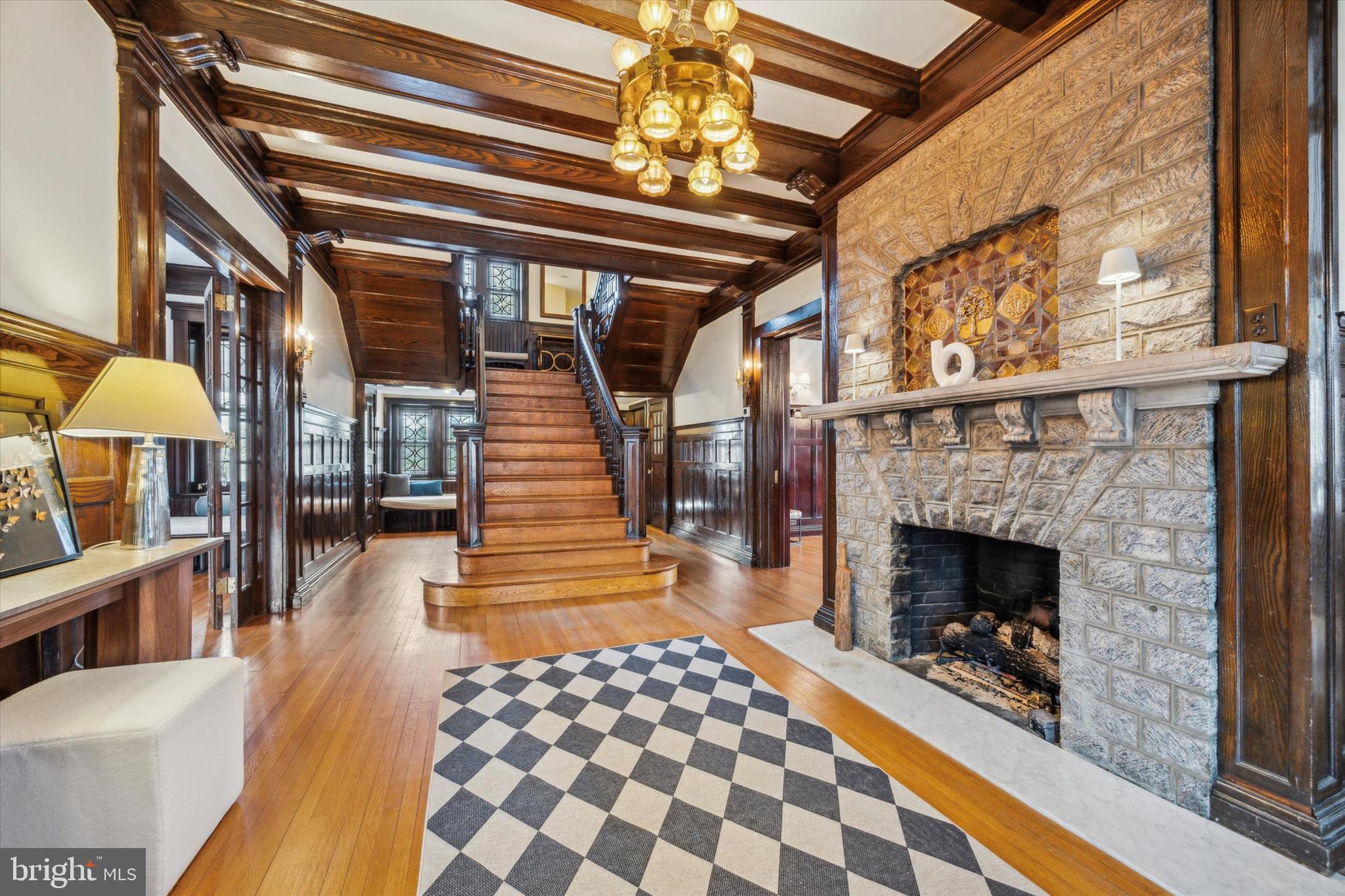 226 FISHERS ROAD