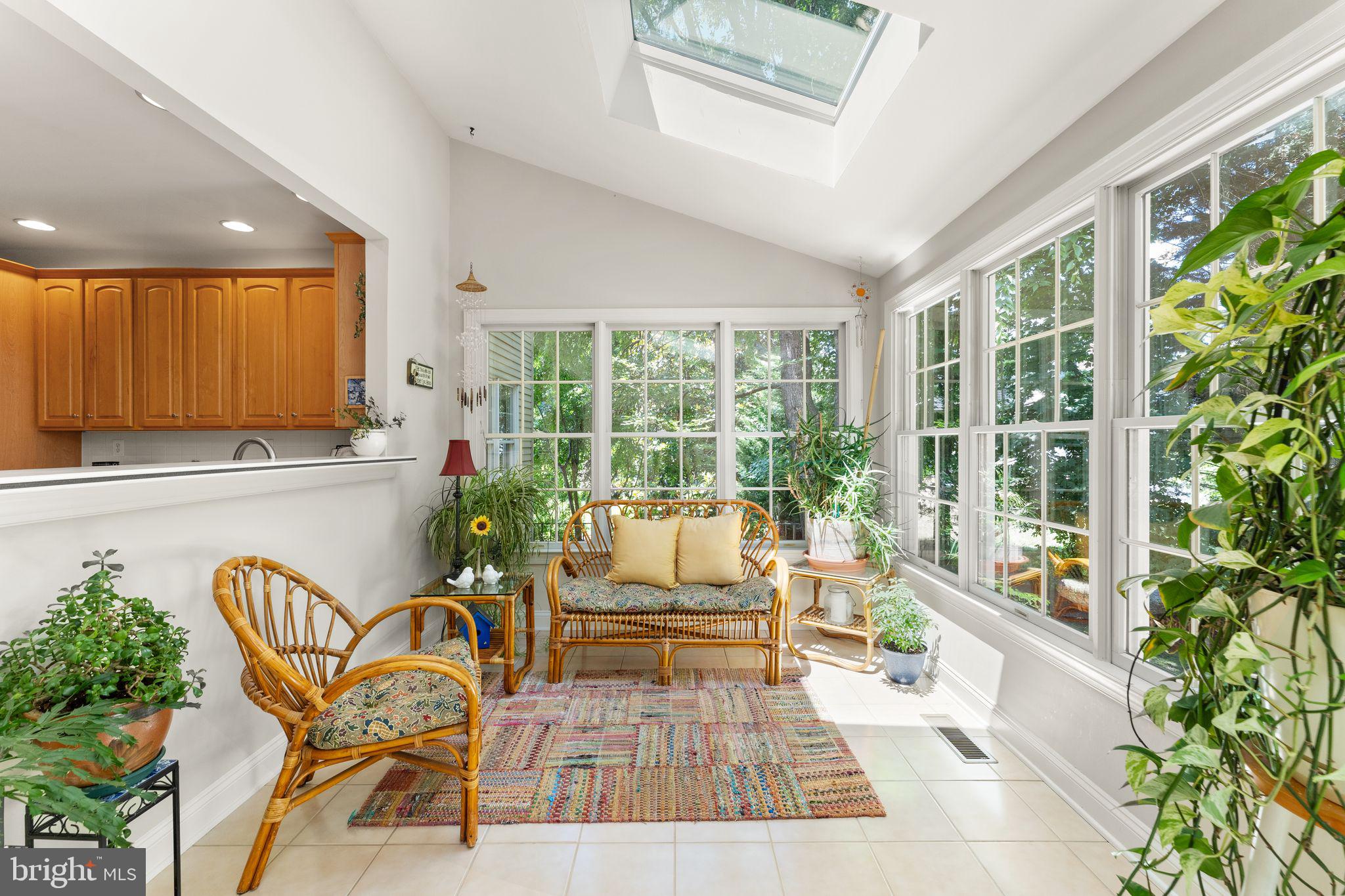 OAKTON WOODS - Residential