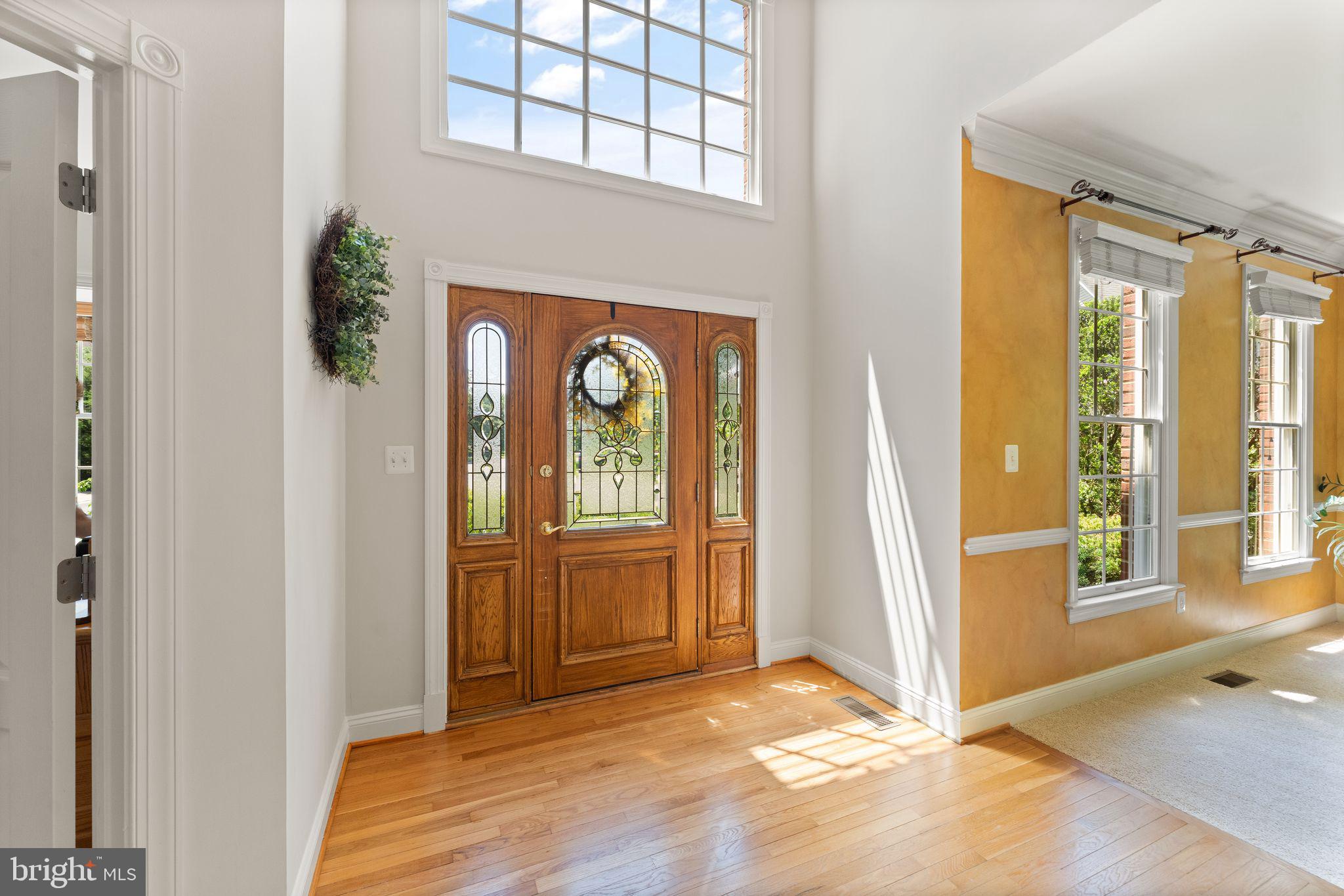 OAKTON WOODS - Residential